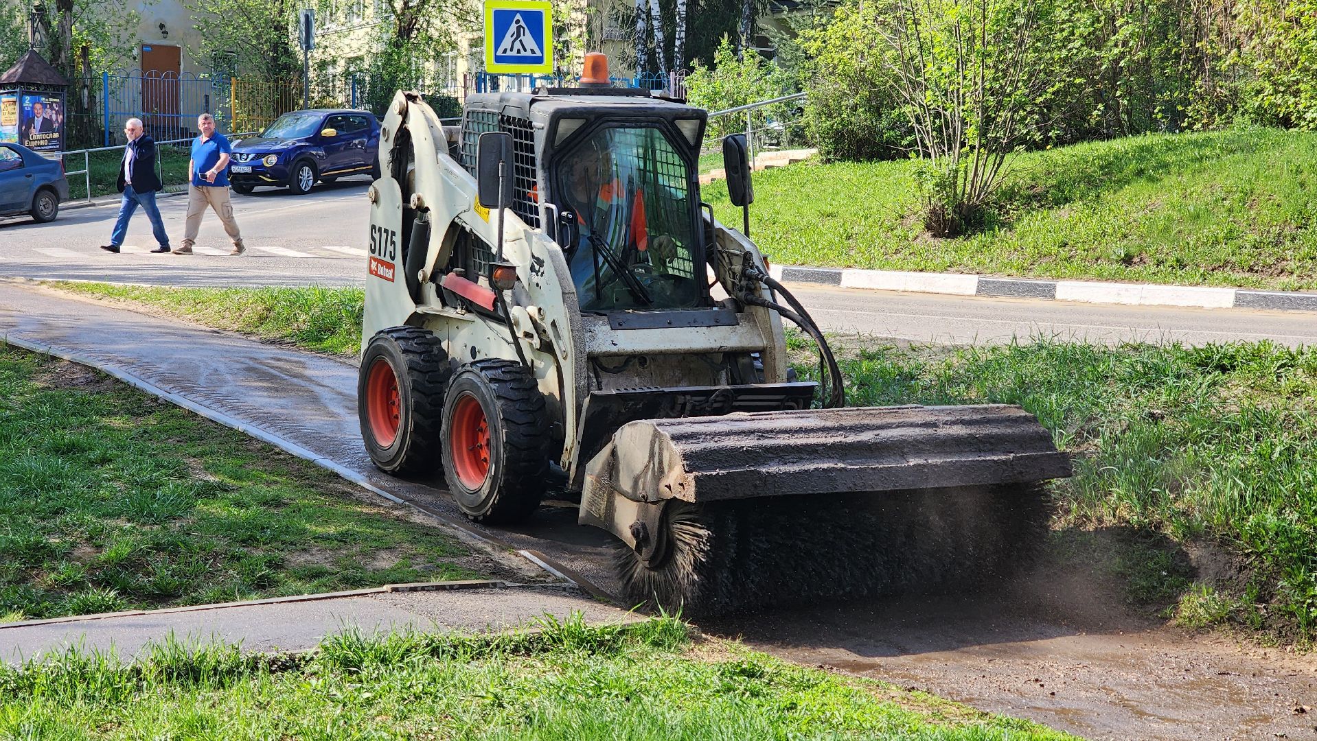 кашира, уборка дорог, влажная уборка города, мосавтодор, дороги,  бордюры,
