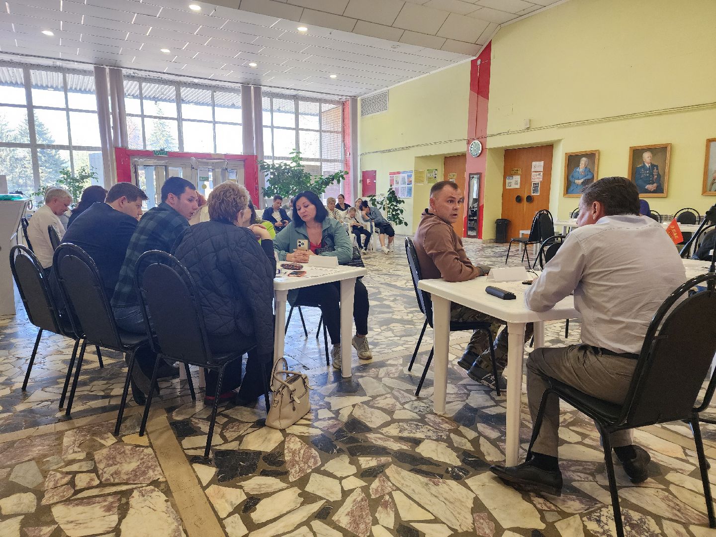 Зарайск, Выездная администрация, встреча с семьями участников сво, Встреча с ветеранами СВО,