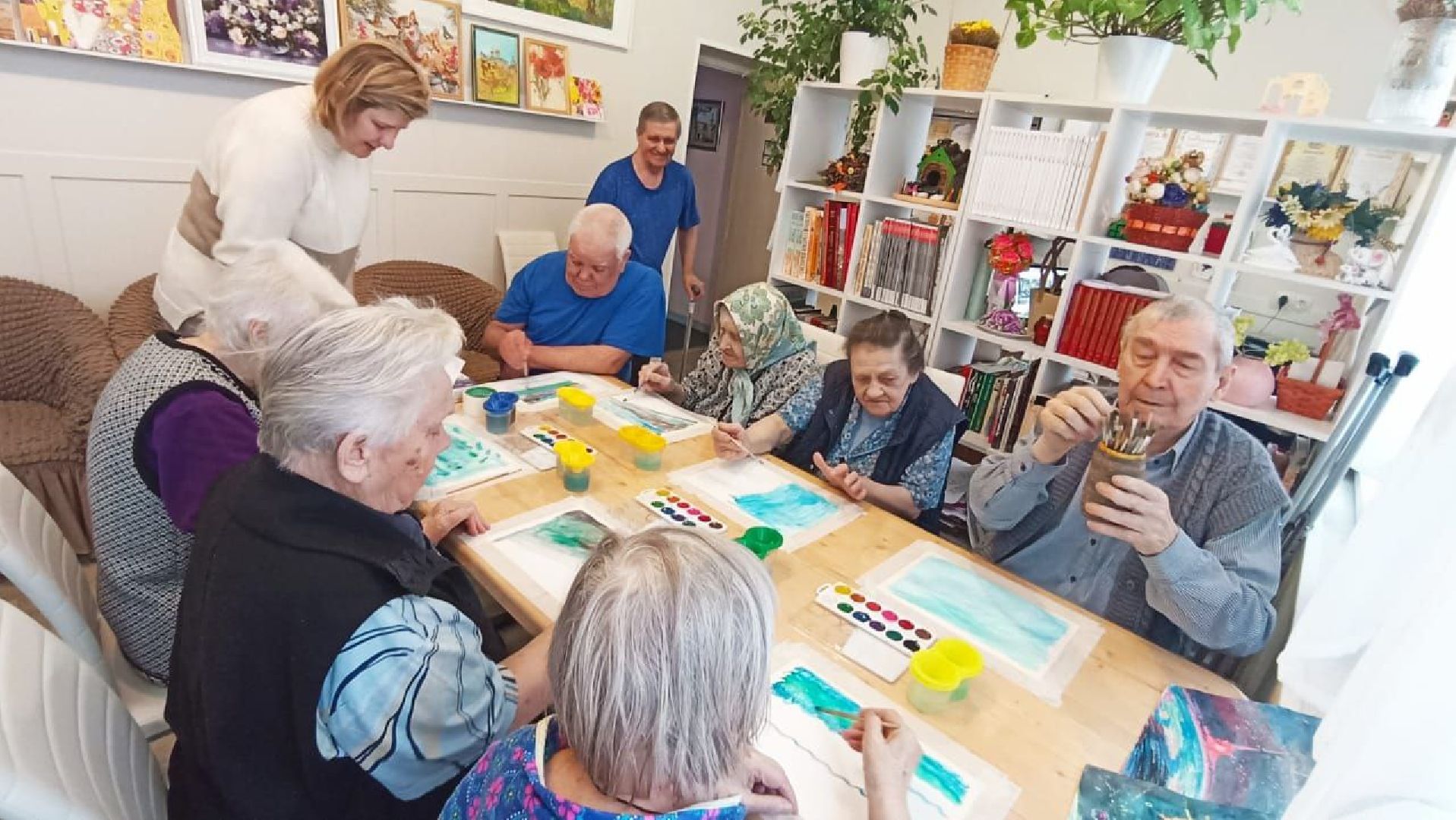 ивантеевка, интернат, пожилые люди, нежный бизнес, волонтерская помощь, подарки, музыкальный вечер,