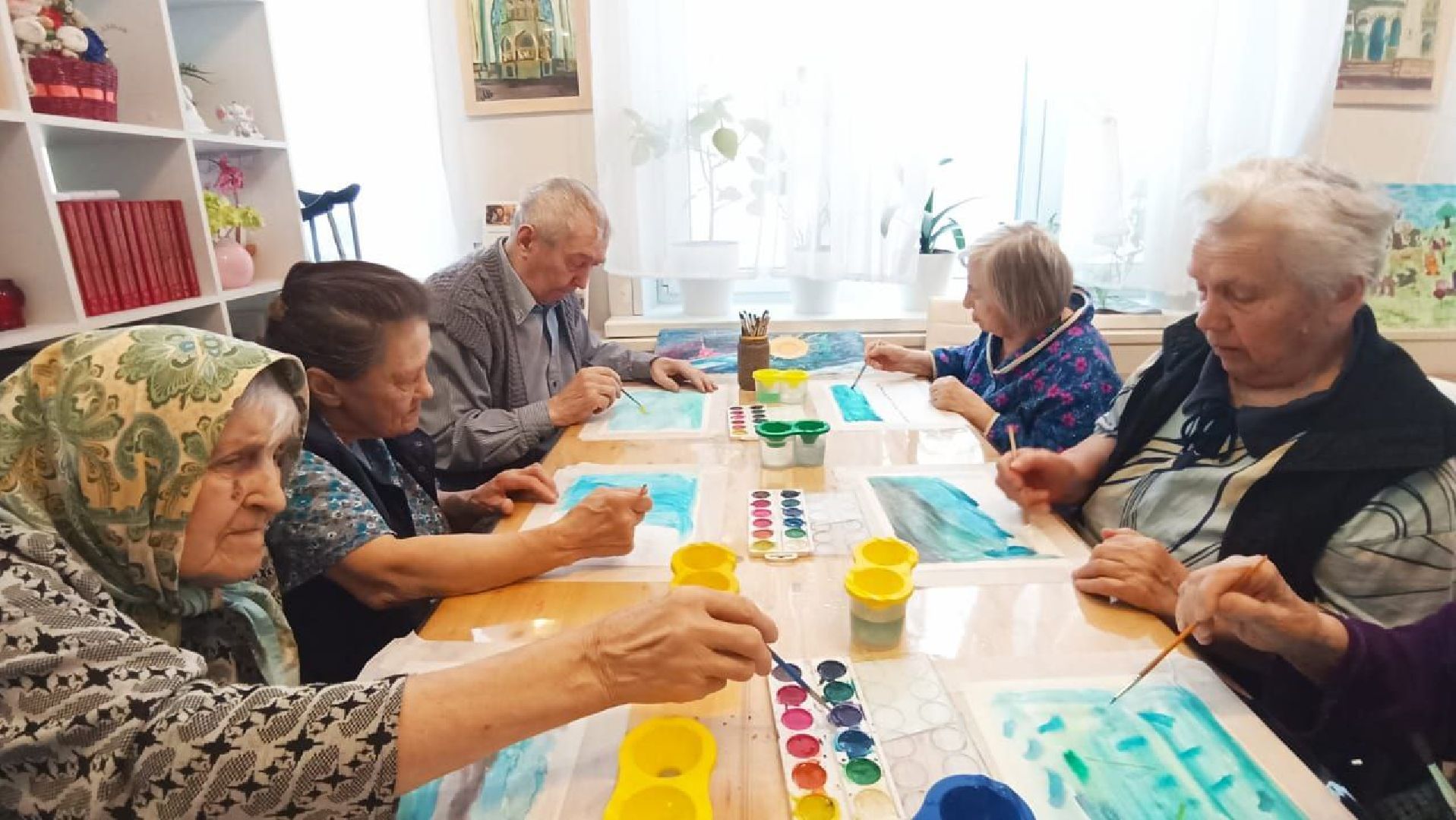 ивантеевка, интернат, пожилые люди, нежный бизнес, волонтерская помощь, подарки, музыкальный вечер,