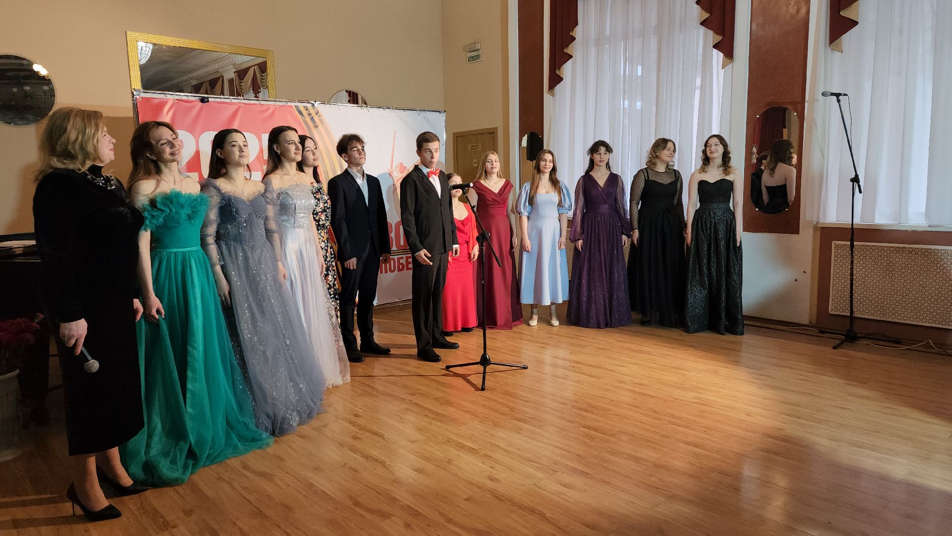 пушкино, романсы, песни военных лет,концерт,студенты колледжа,ветераны вов,малолетний узник, блокадники,песни победы,патриотизм,