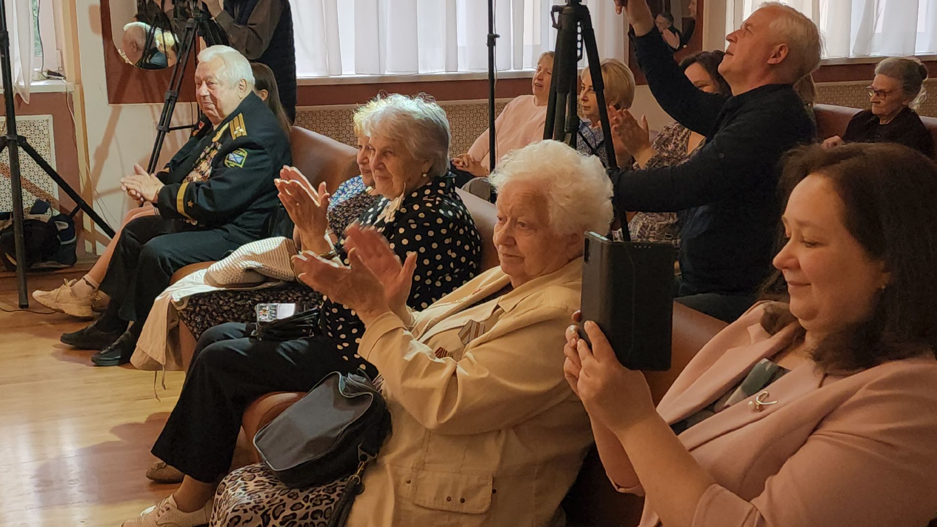 пушкино, романсы, песни военных лет,концерт,студенты колледжа,ветераны вов,малолетний узник, блокадники,песни победы,патриотизм,