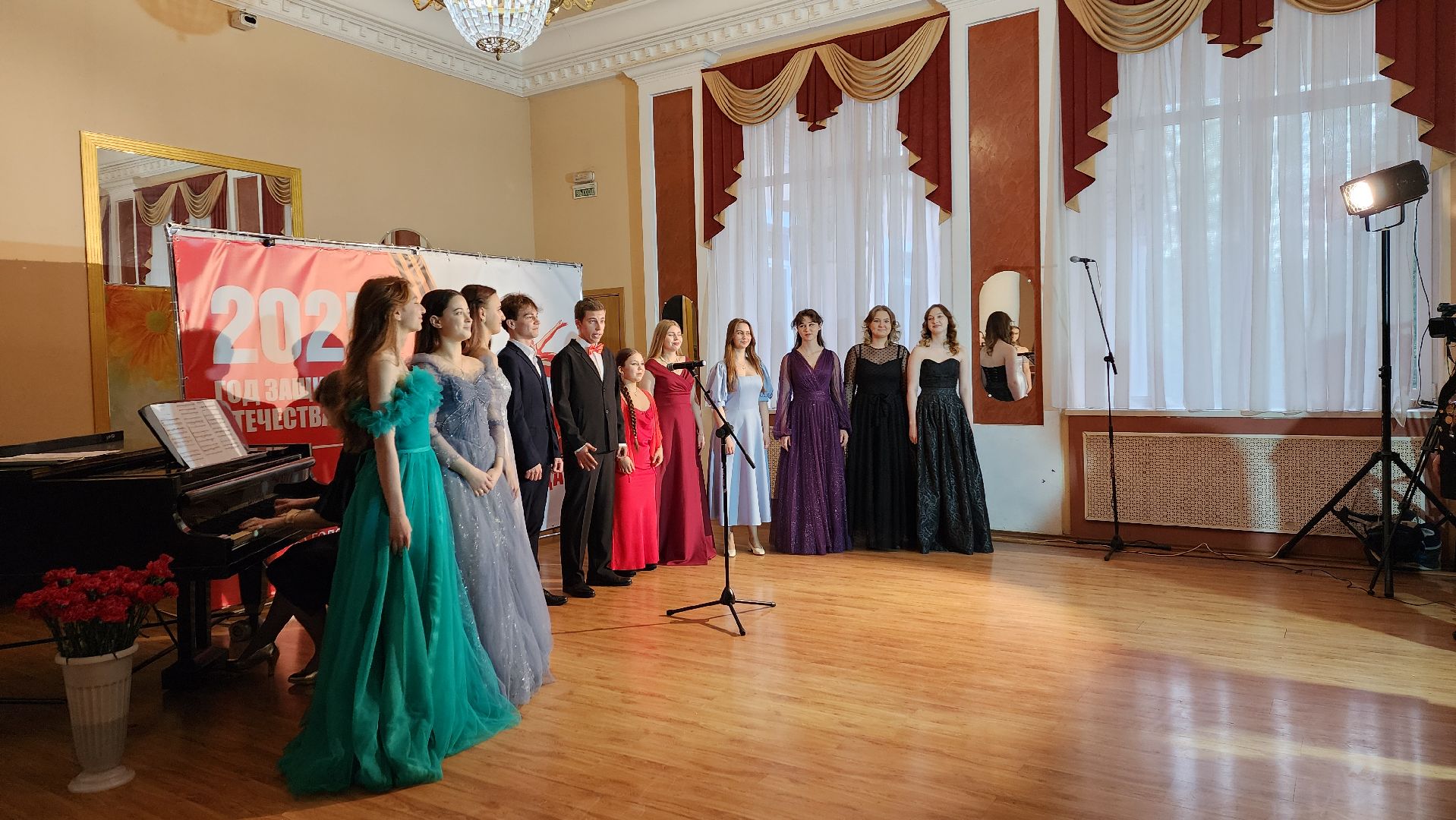 пушкино, романсы, песни военных лет,концерт,студенты колледжа,ветераны вов,малолетний узник, блокадники,песни победы,патриотизм,