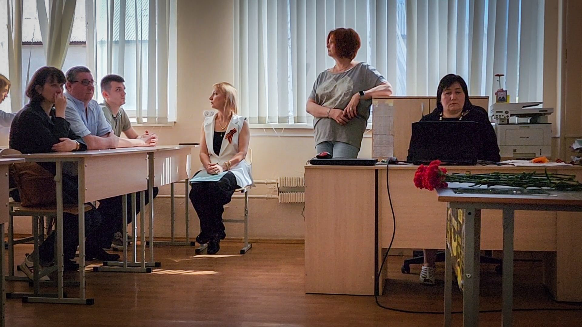 бронницы , парта героя сво,  автомобильно-дорожный колледж,