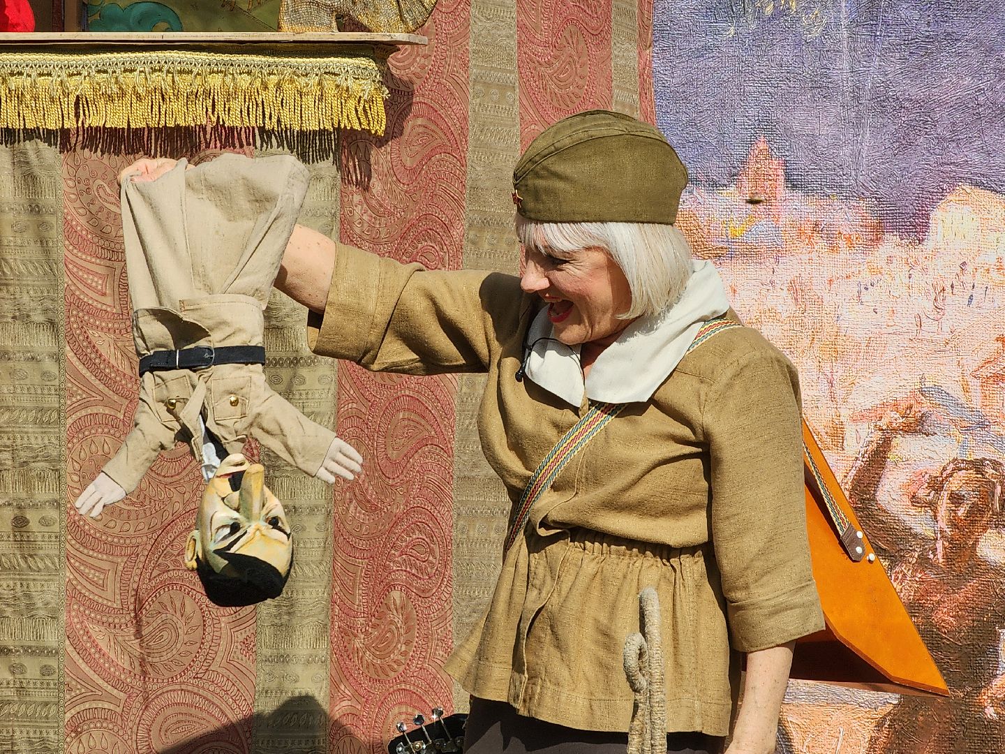 сергиев посад, краеведческий музей, кукольный спекаткль,петрушка, московский театр кукол,