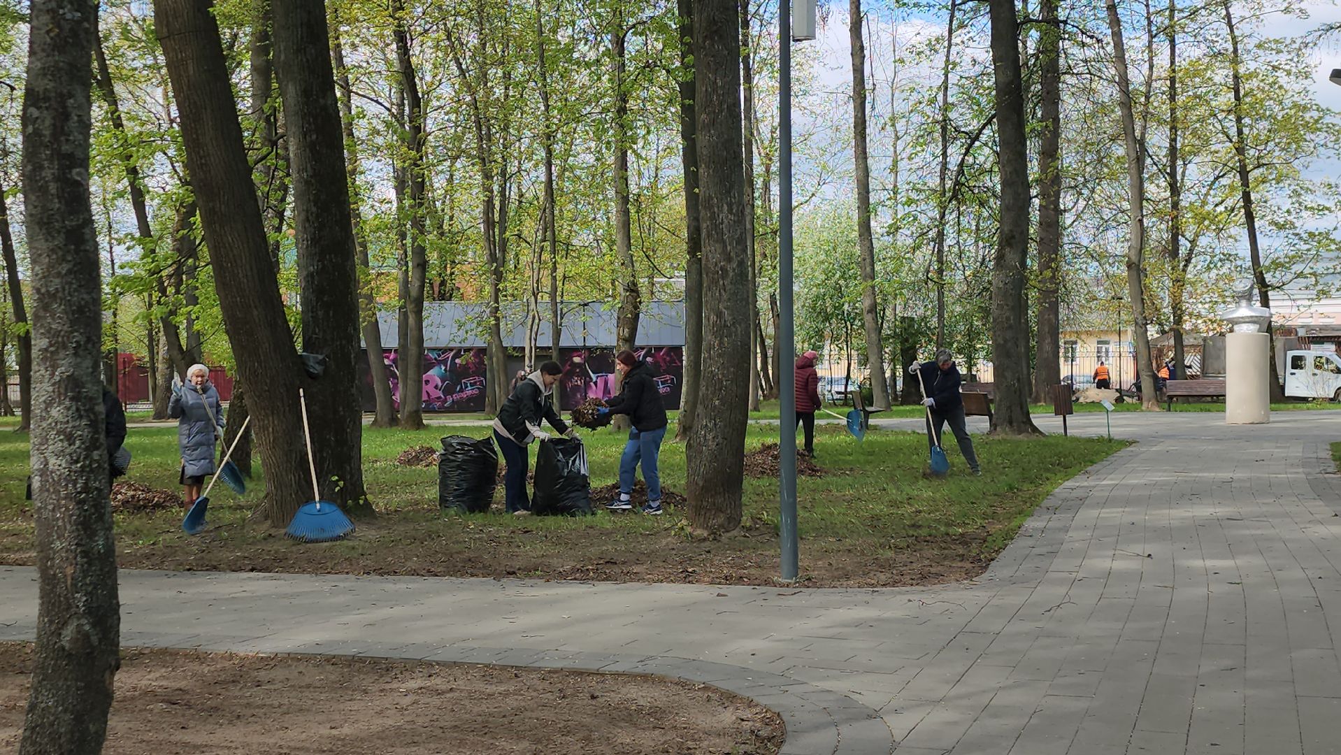 серпухов, подмосковье, областной субботник, бэтмен,