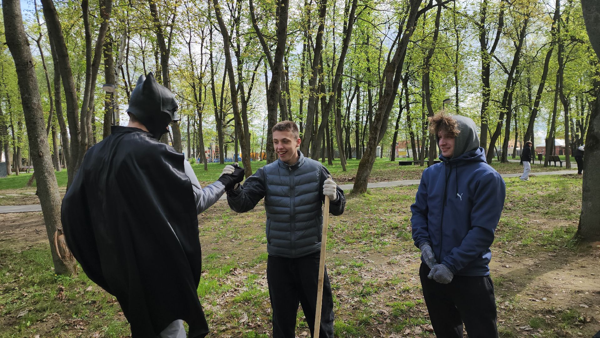 серпухов, подмосковье, областной субботник, бэтмен,