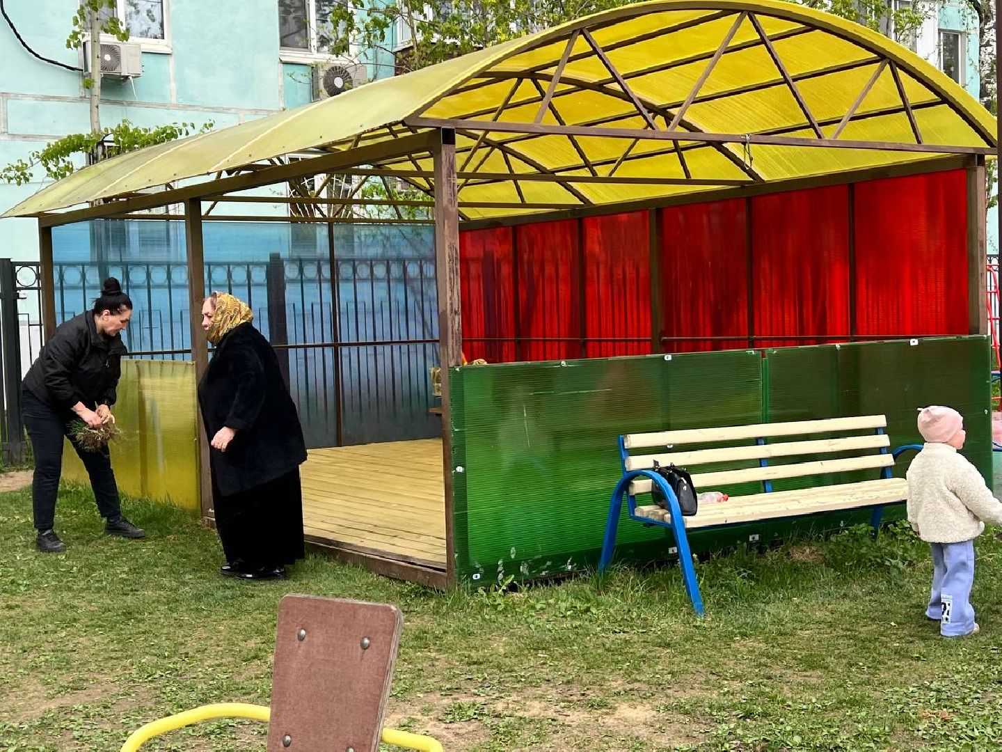 субботник, реутов, дети, уборка, детсад,