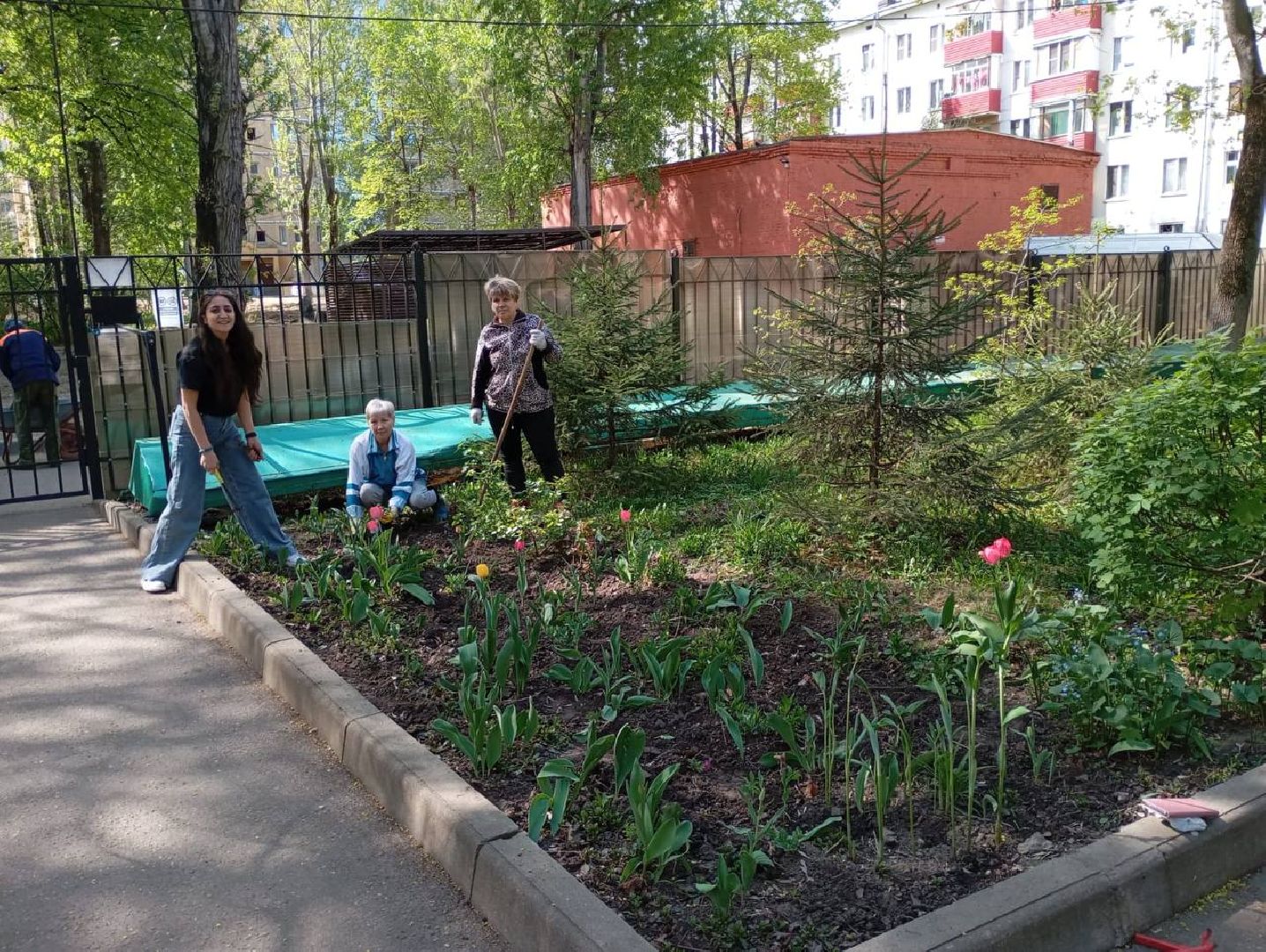 субботник, реутов, дети, уборка, детсад,