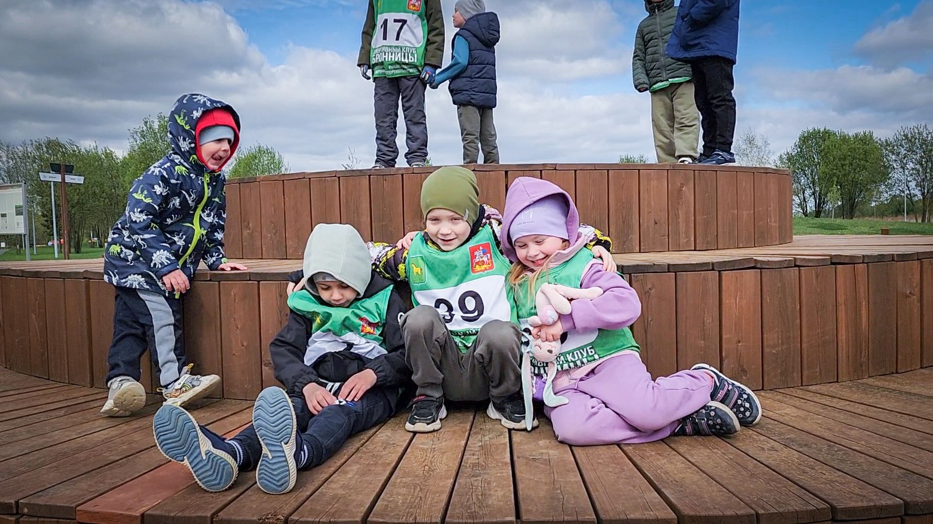 бронницы, весенний забег, дети, парк бронницкий луг,