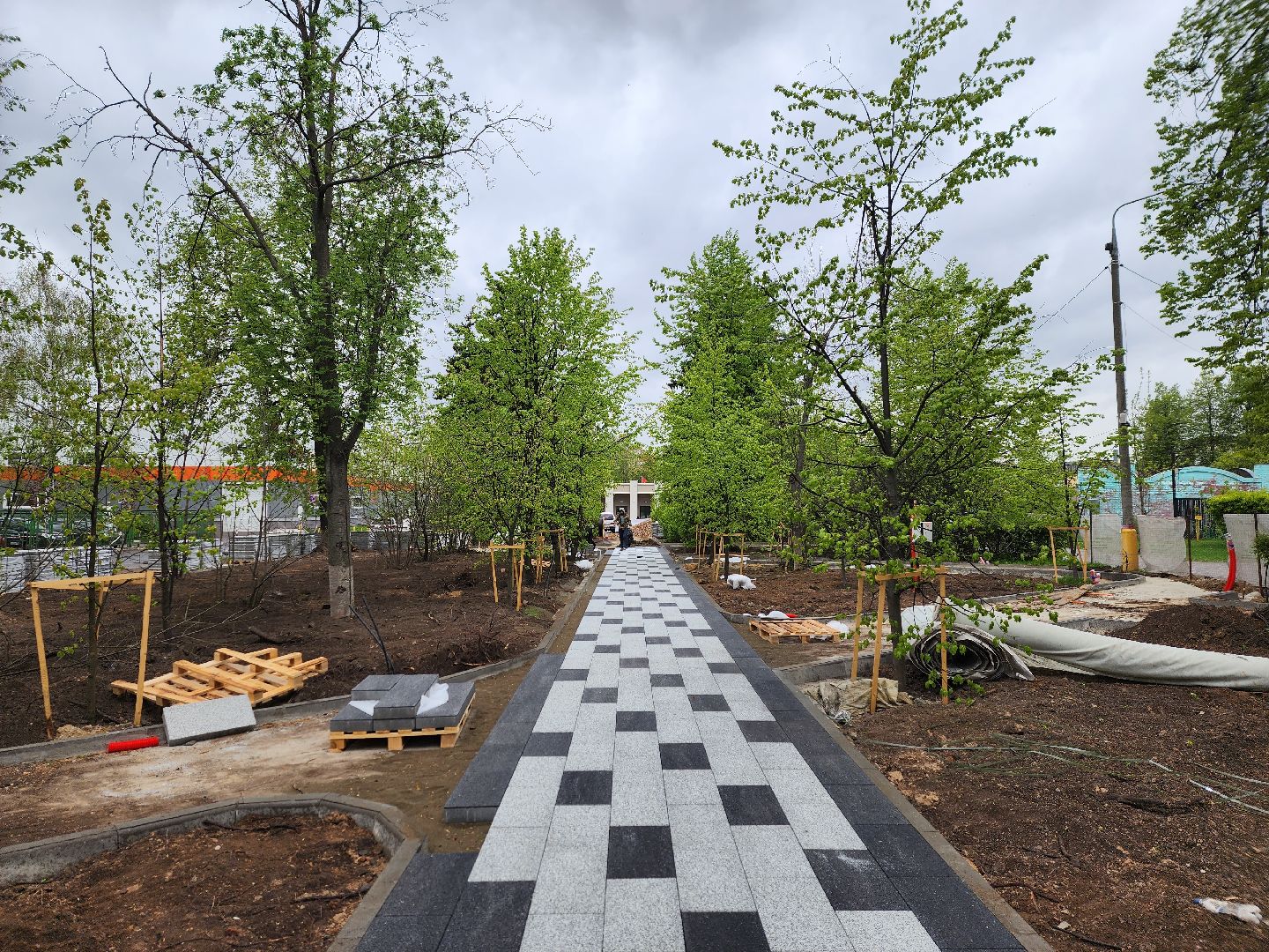 королёв, благоустройство, сквер у проходной ркк энергия в королеве,