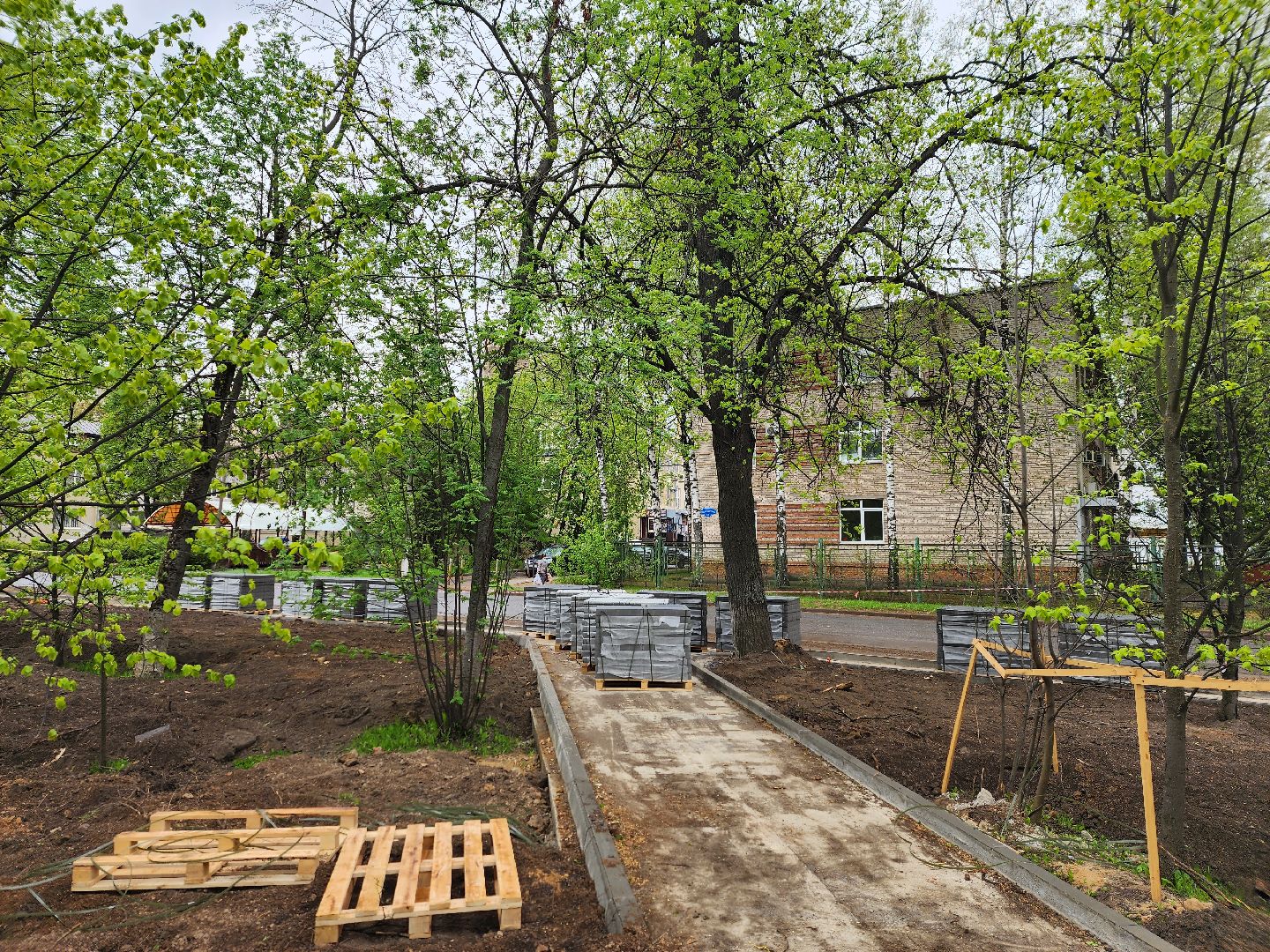 королёв, благоустройство, сквер у проходной ркк энергия в королеве,