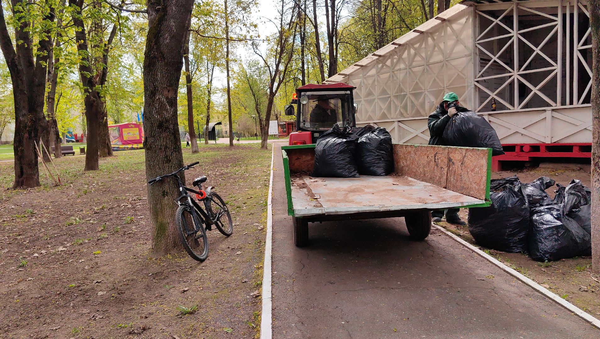 субботник, парк, мусор, листва,