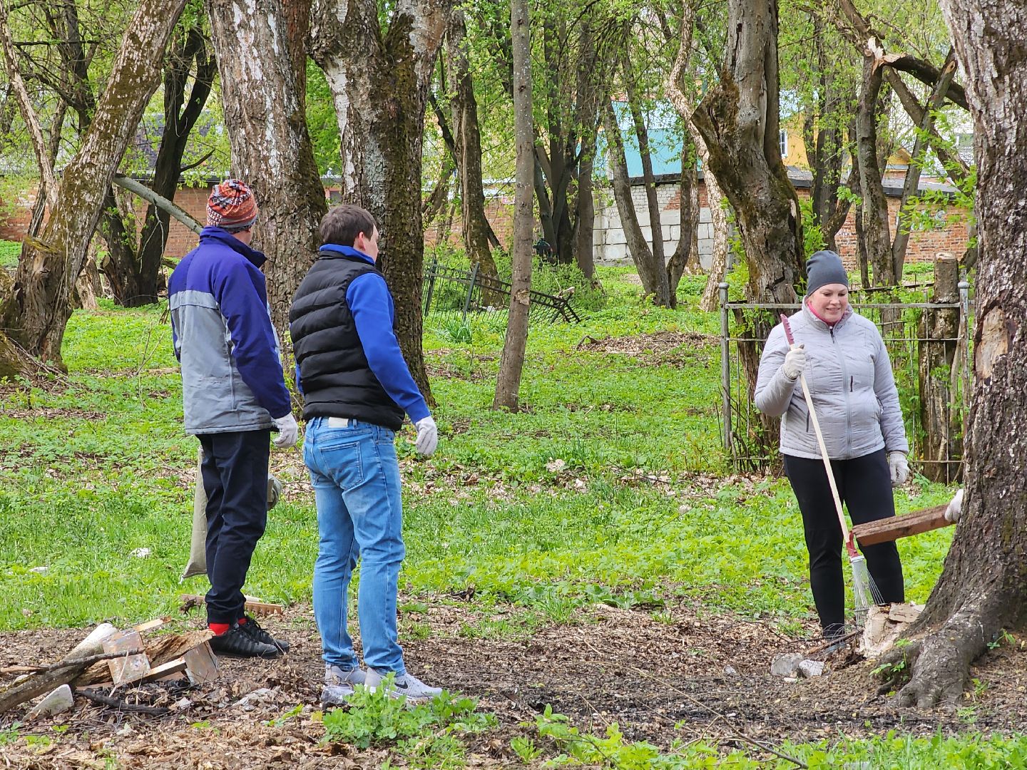 сергиев посад,  субботник, Кладбище,