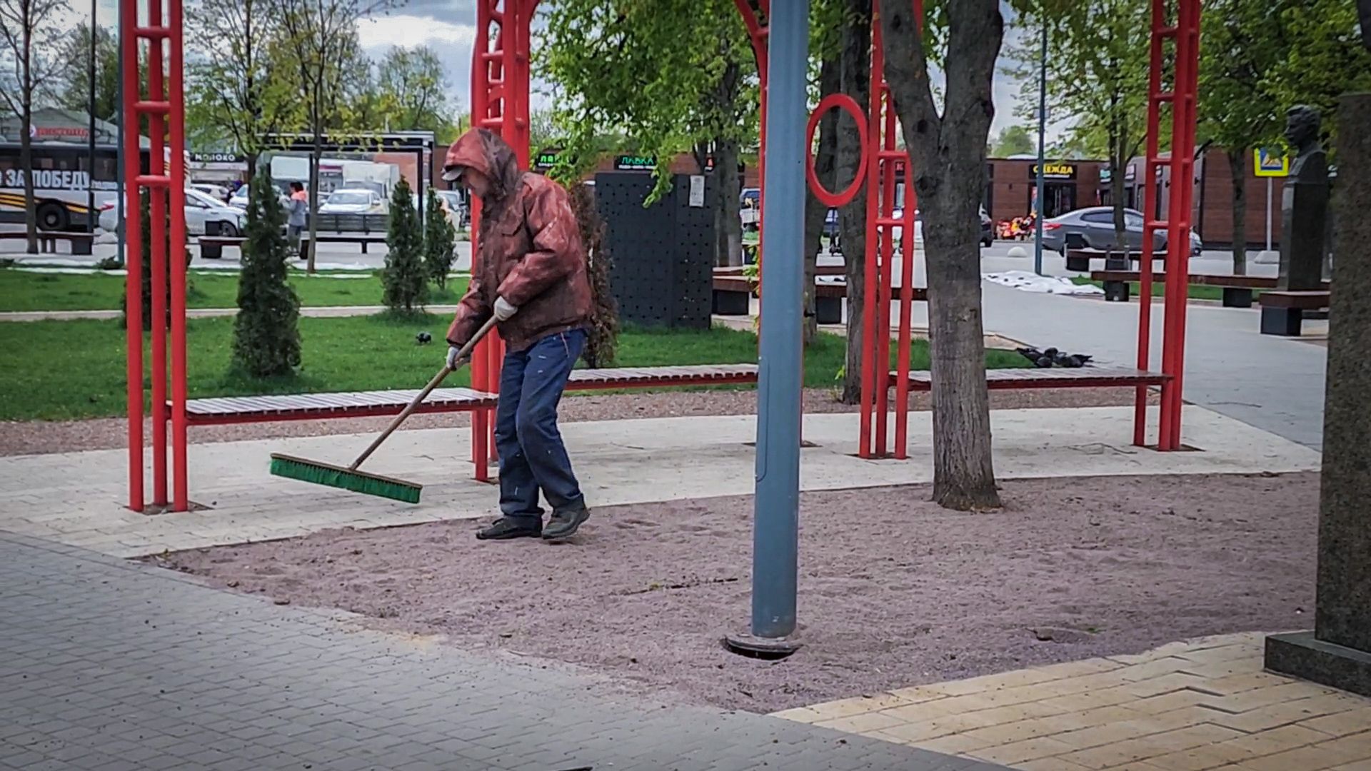бронницы, благоустройство , декоративная подсыпка дорожек, площадь имени Тимофеева ,