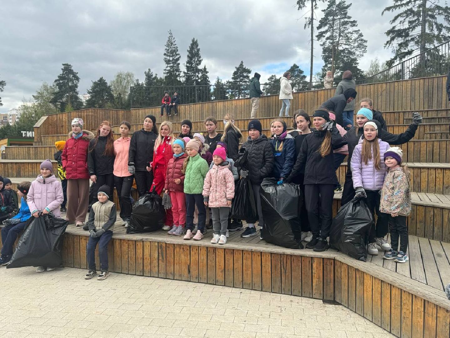 экология, сбор мусора, пестовский парк,