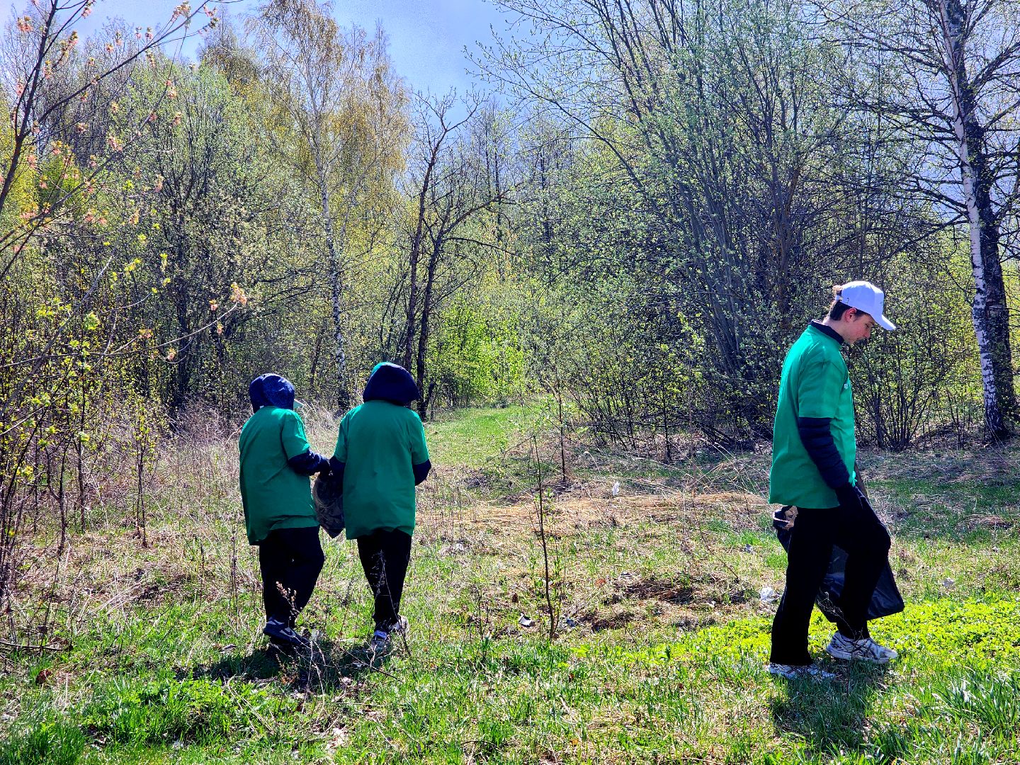 дубна, всероссийский субботник, волонтеры подмосковья, совет депутатов, уборка, иваньковское водохранилище,