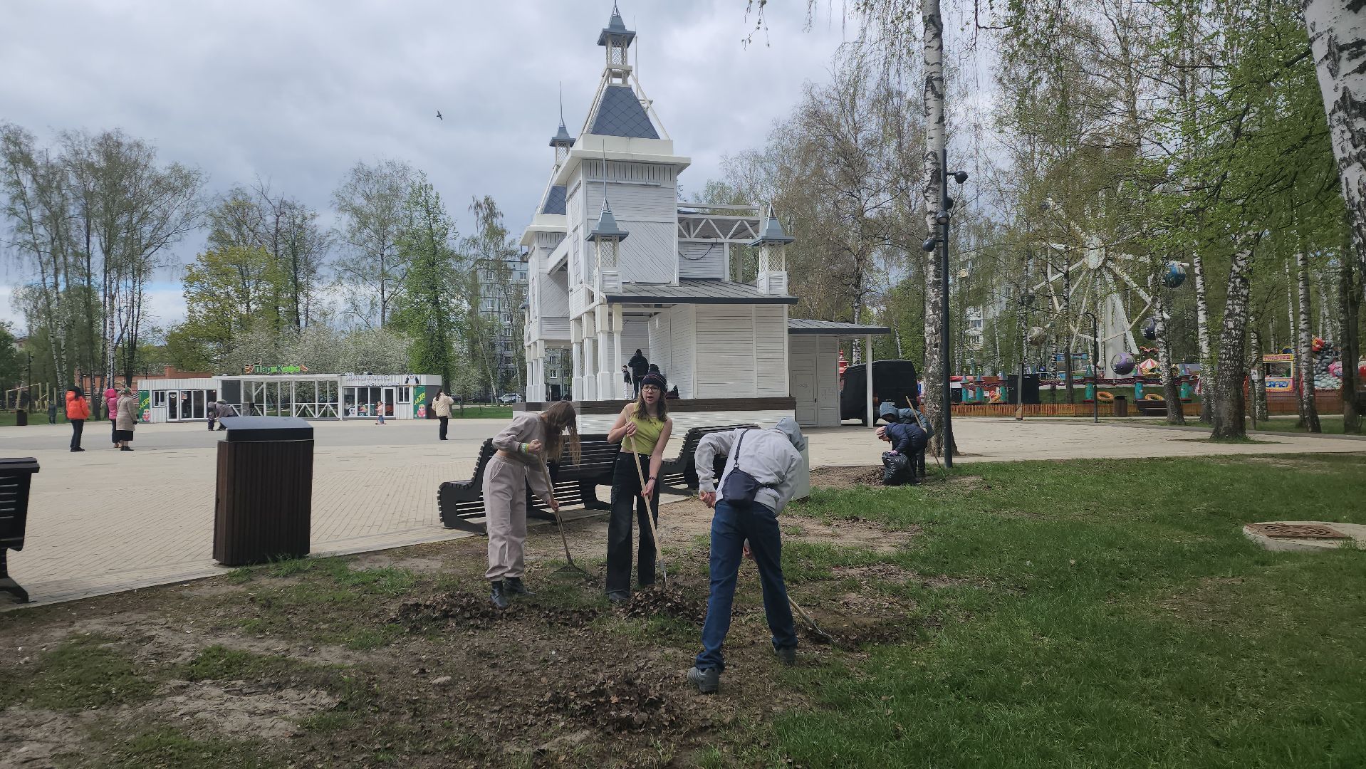 пушкино, субботник, уборка мусора,парки го пушкинский, волонтерская группа,