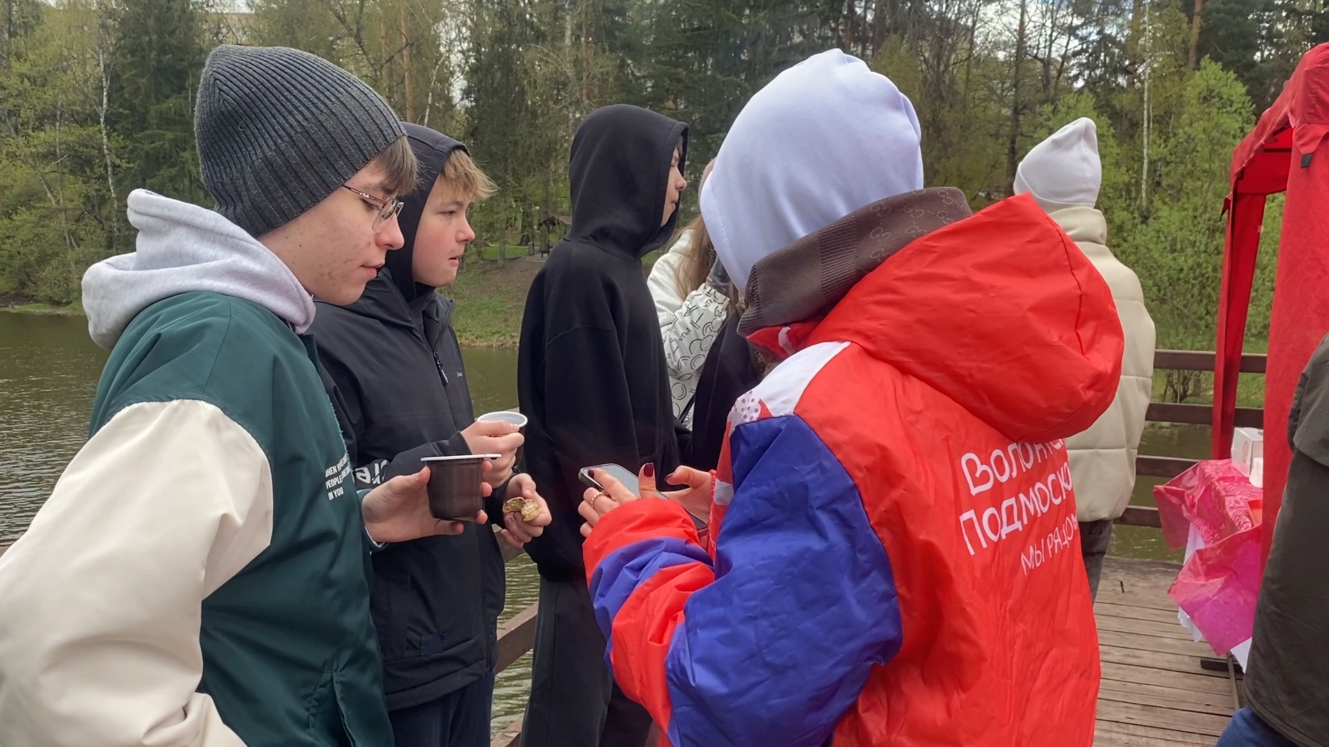 субботник, всероссийский субботник, власиха субботник, набережная озера, заозерный власиха,