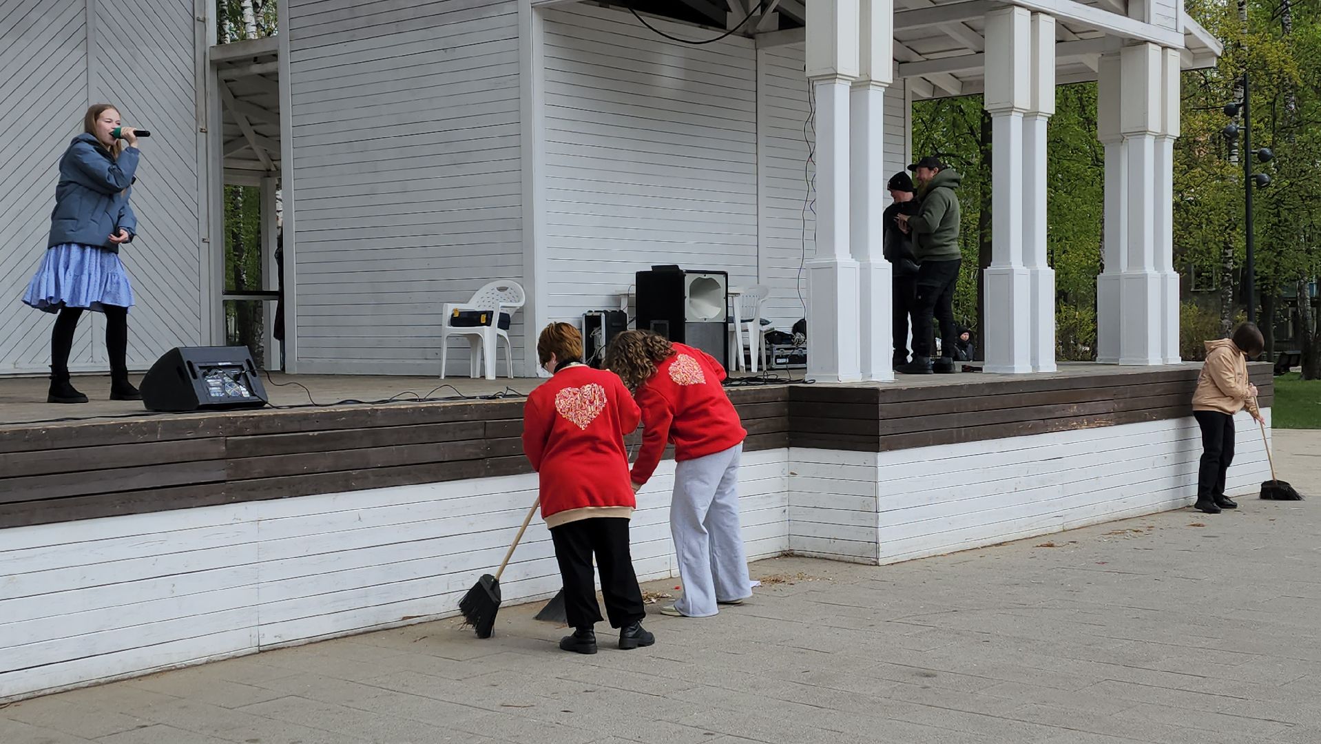 парки го пушкинский, субботник, вертикалки, концерт, творческие коллективы, сольные номера,