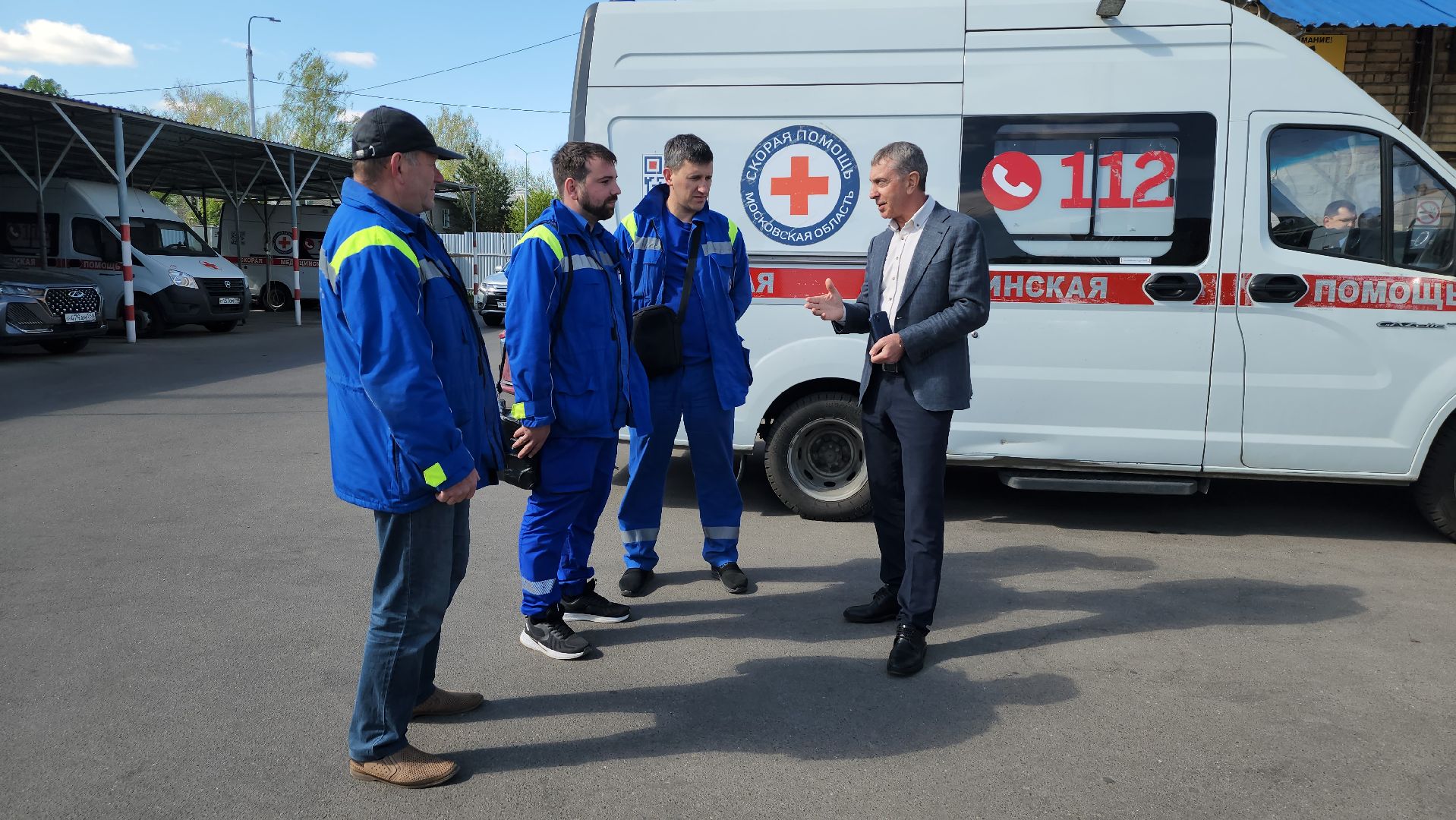 серпухов, станция скорой помощи, день работника скорой помощи, улица осенняя,