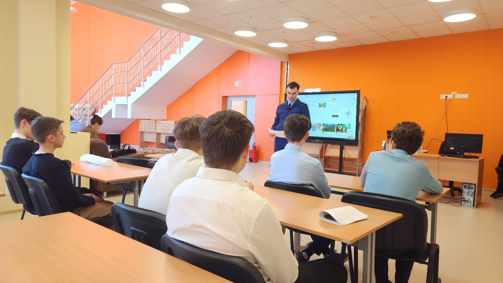 волоколамск, кибер-мошенники, профилактика, прокуратура,