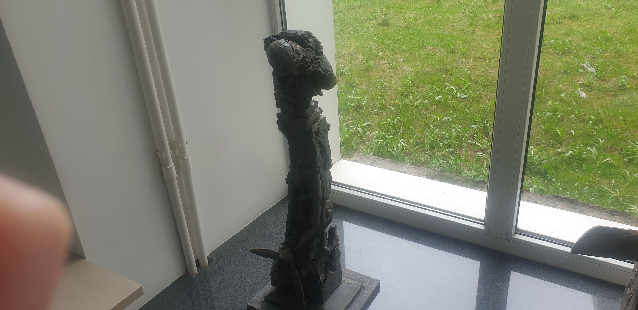 Долгопрудный, МФТИ, летчик-герой, памятник