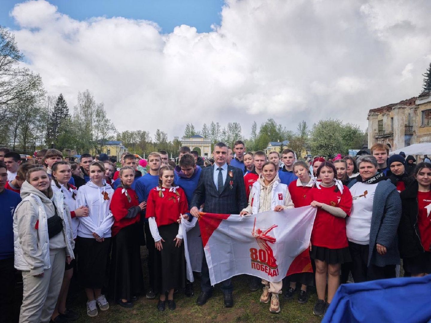 флешмоб, синий платочек, вальс, движение первых,