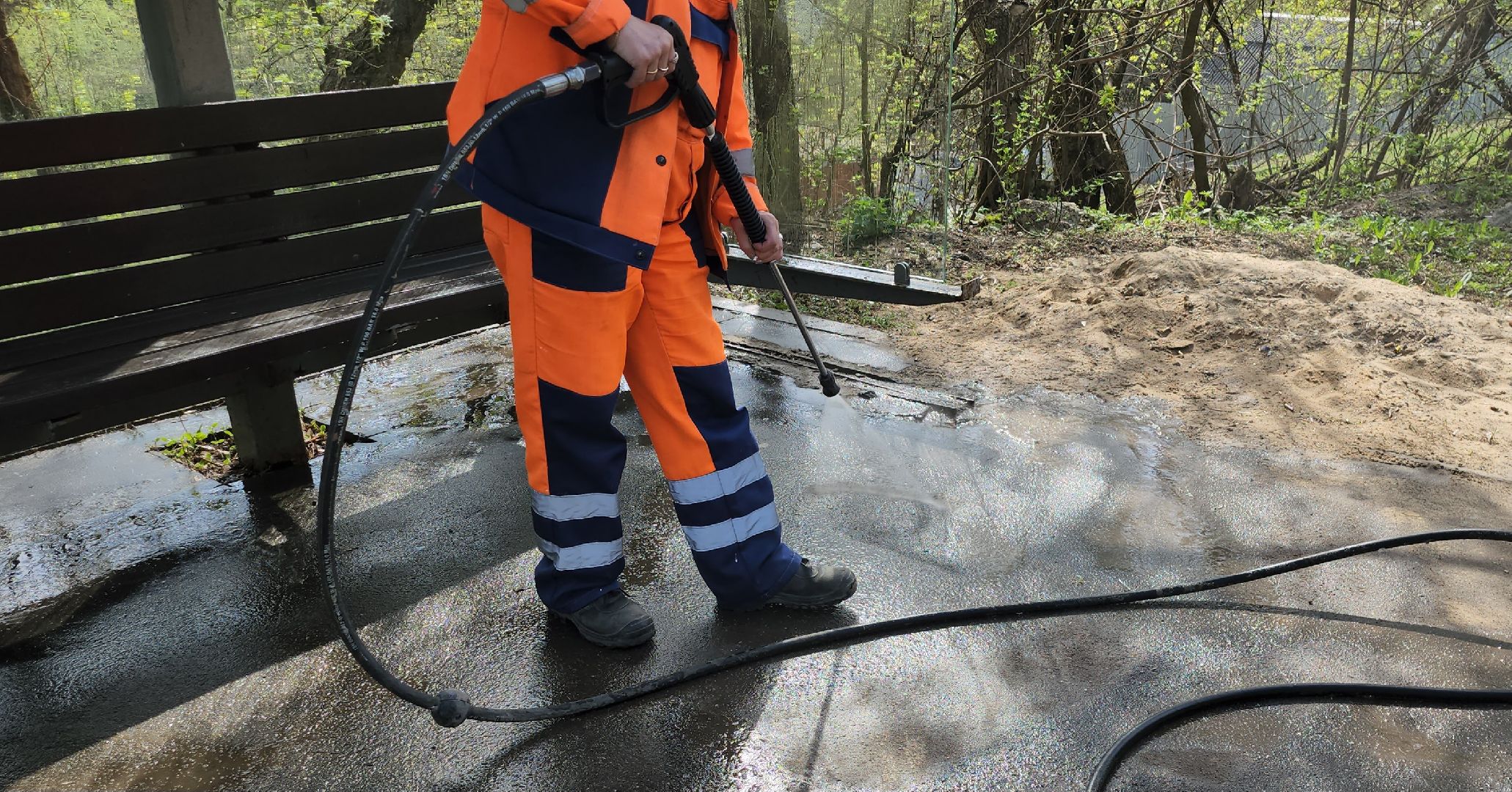 серпухов, подмосковье, моют остановки,