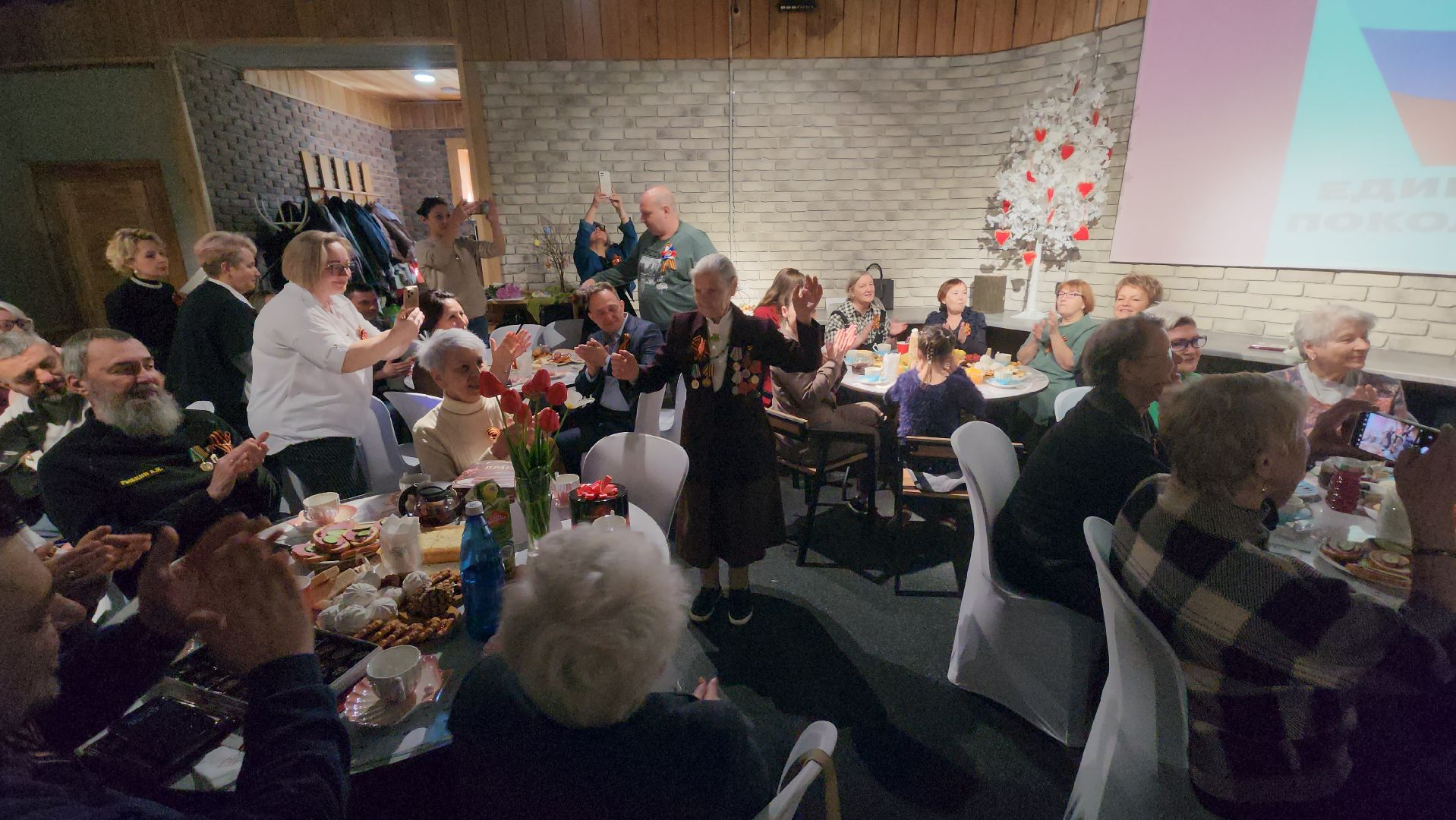 серпухов, протвино, волонтеры трех поколоений, встреча волонтеров, сво,