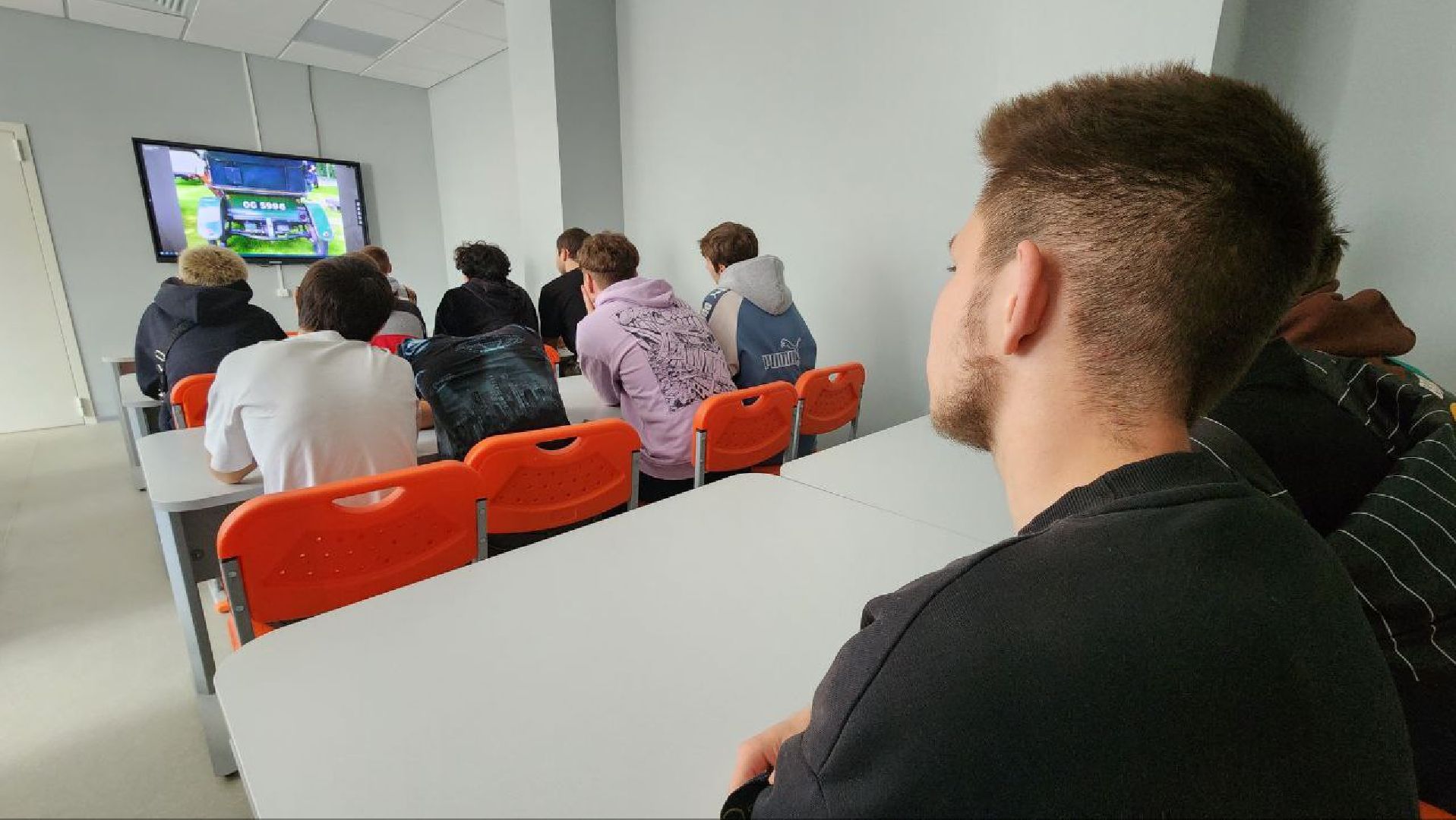 Дмитров, Дмитровский техникум, Мострансавто,