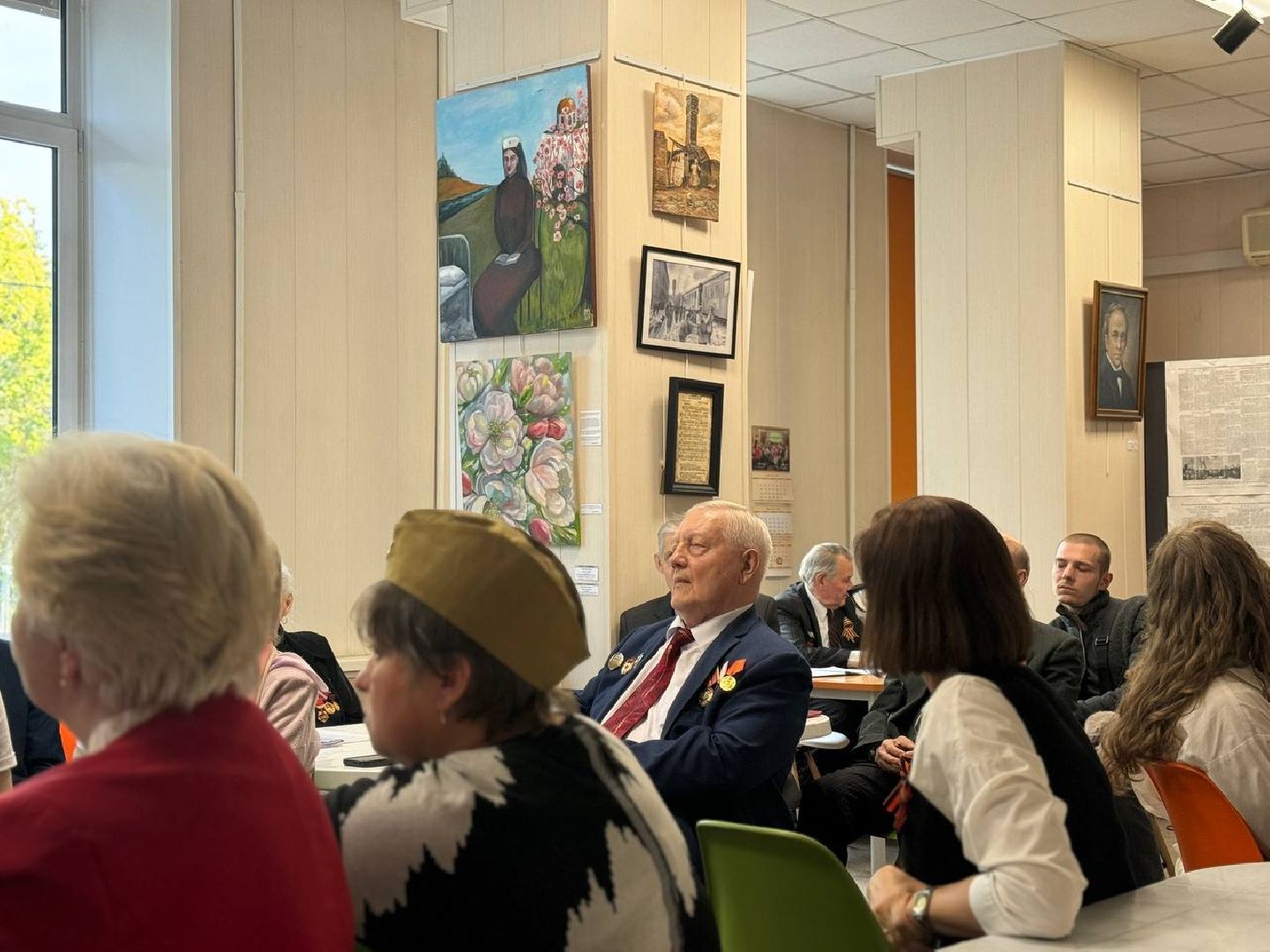 художественная выставка, открытие, 80-летие великой победы,