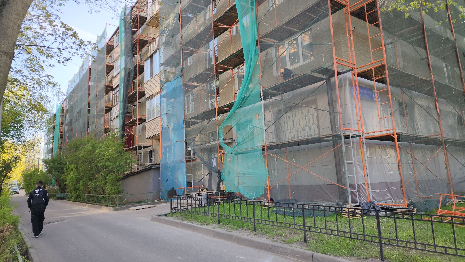 пушкино, капремонт, ремонт фасада дома, рабочие, подрядная организация, штукатурные работы, балкон, отмостка дома, козырек,вертикалки,