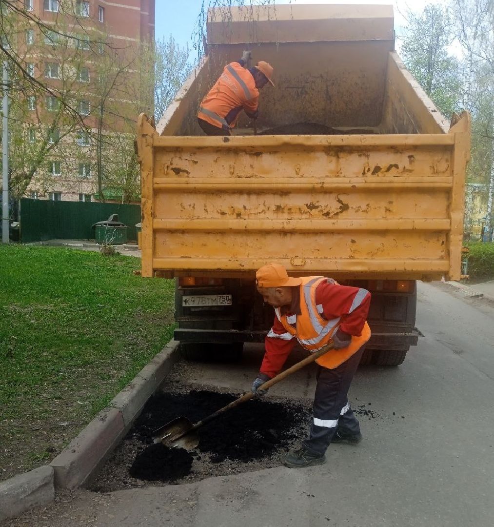 вертикалки, пушкино, западный, ямочный ремонт, восстановление, дорожное покрытие,коммунальная служба, коммунальная техника,