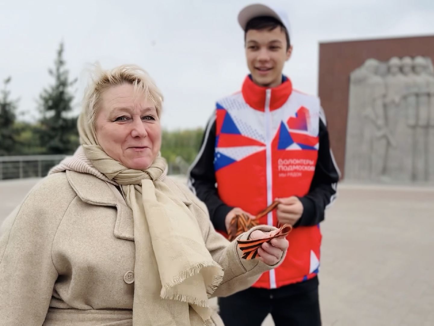 раменское, георгиевская лента, волонтеры подмосковья, 9 мая, день победы,