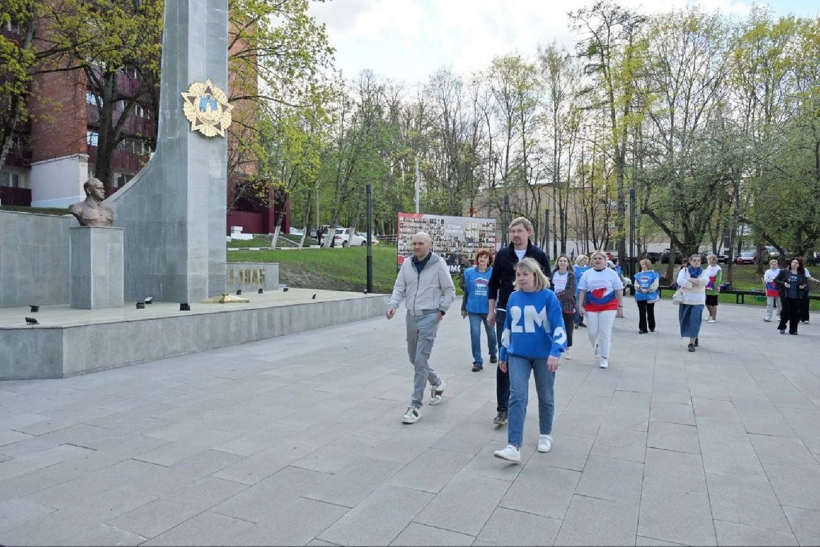 сад победы, посадка деревьев, 80 лет победе, власиха 80 лет вов,