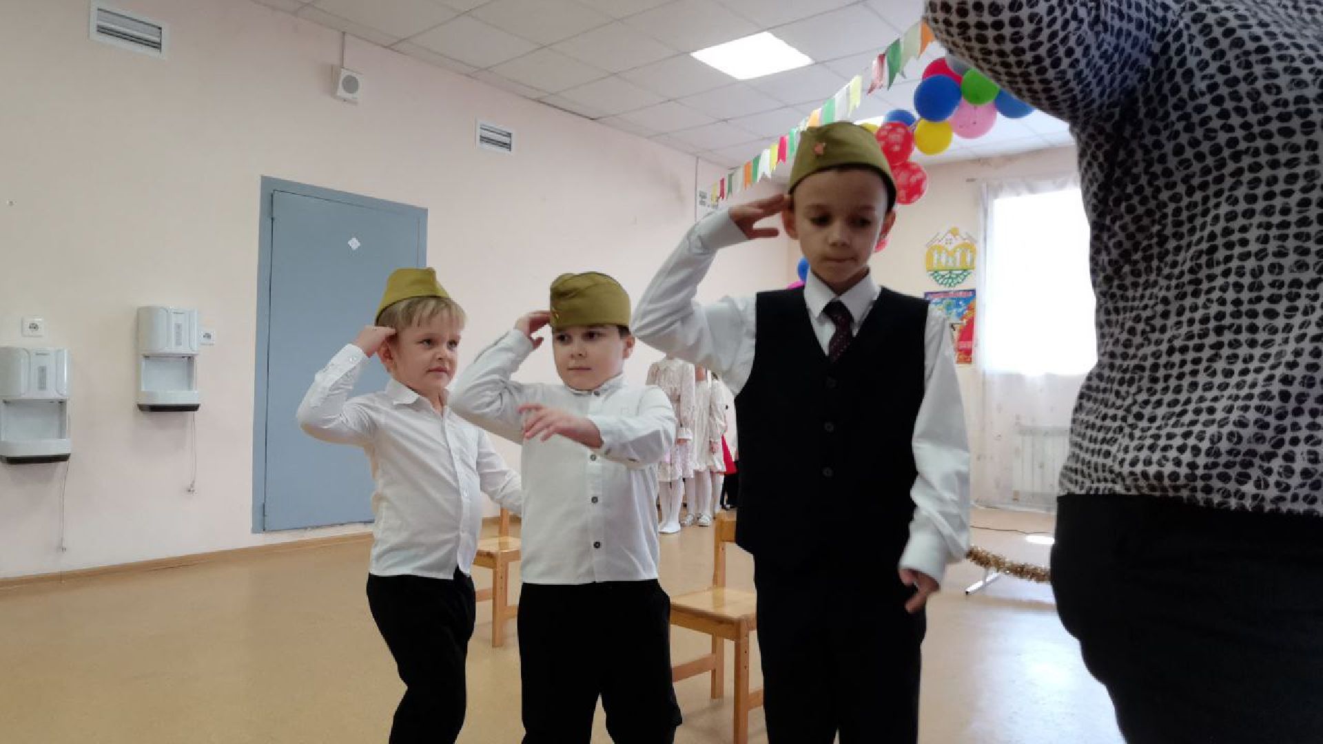 пушкинский округ, ивантеевка, театральная студия, дети с овз, день победы, спектакль, социальная адаптация,