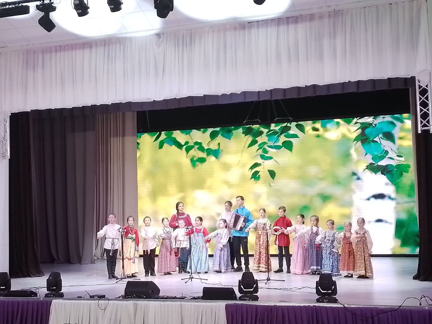 городской округ восход, красная горка, фестиваль, фольклор, фольклорный ансамбль,