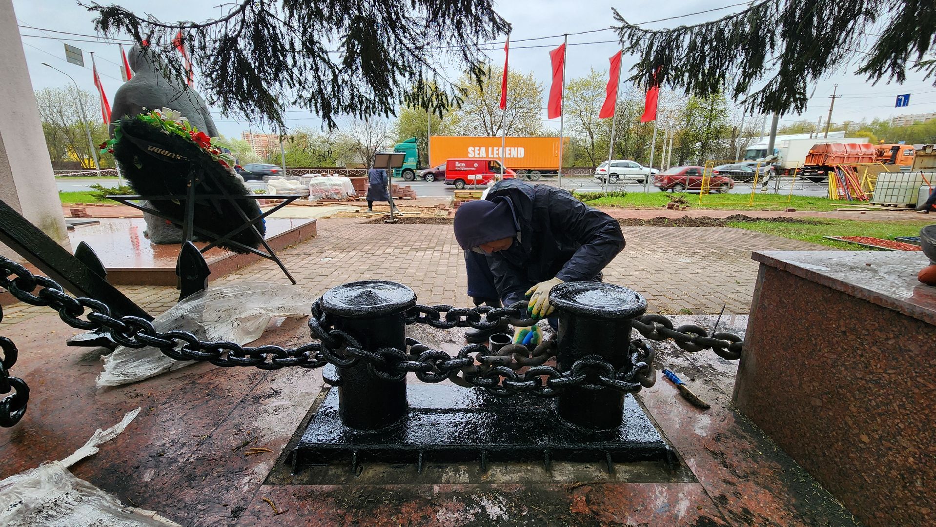 солнечногорск, скорбящая мать, вечный огонь, подготовка к 9 мая,