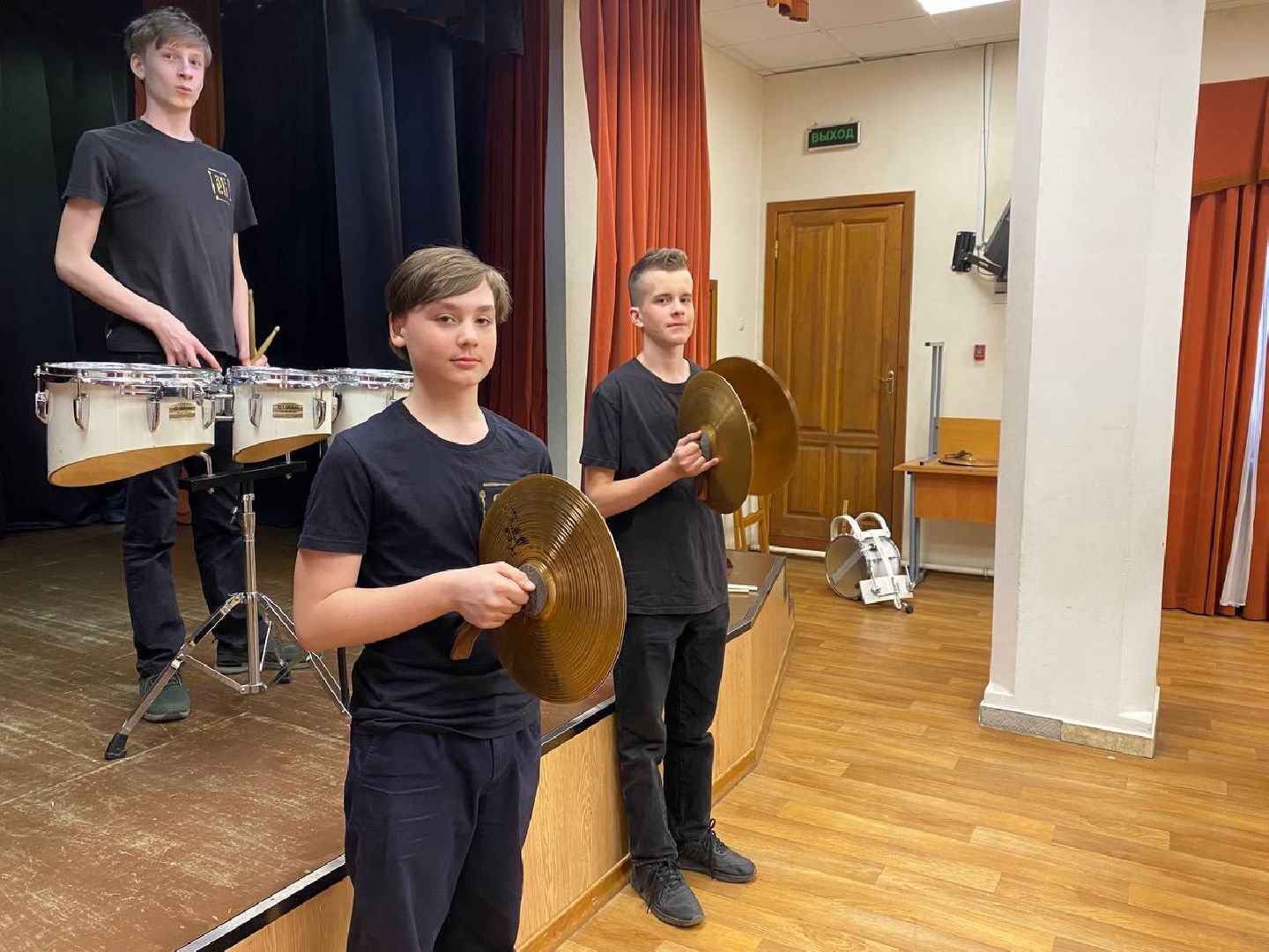 знаменские барабанщики, победа на музыкальном конкурсе, знаменские барабанщики едут в артек,