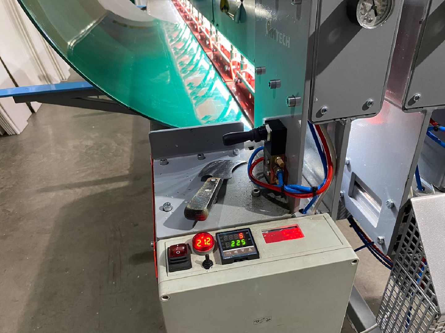 малахит, завод малахит,