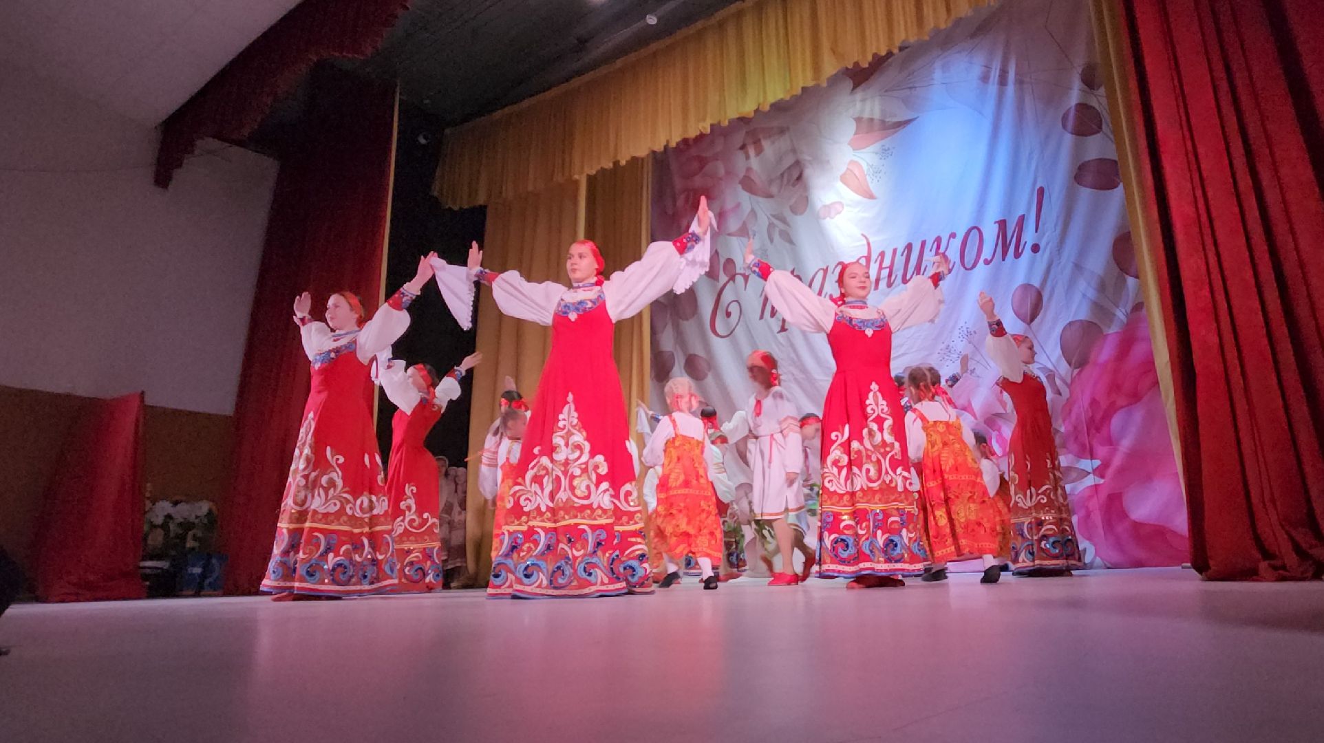 руза, тучково, Международный день танца, дк юбилейный, культура,