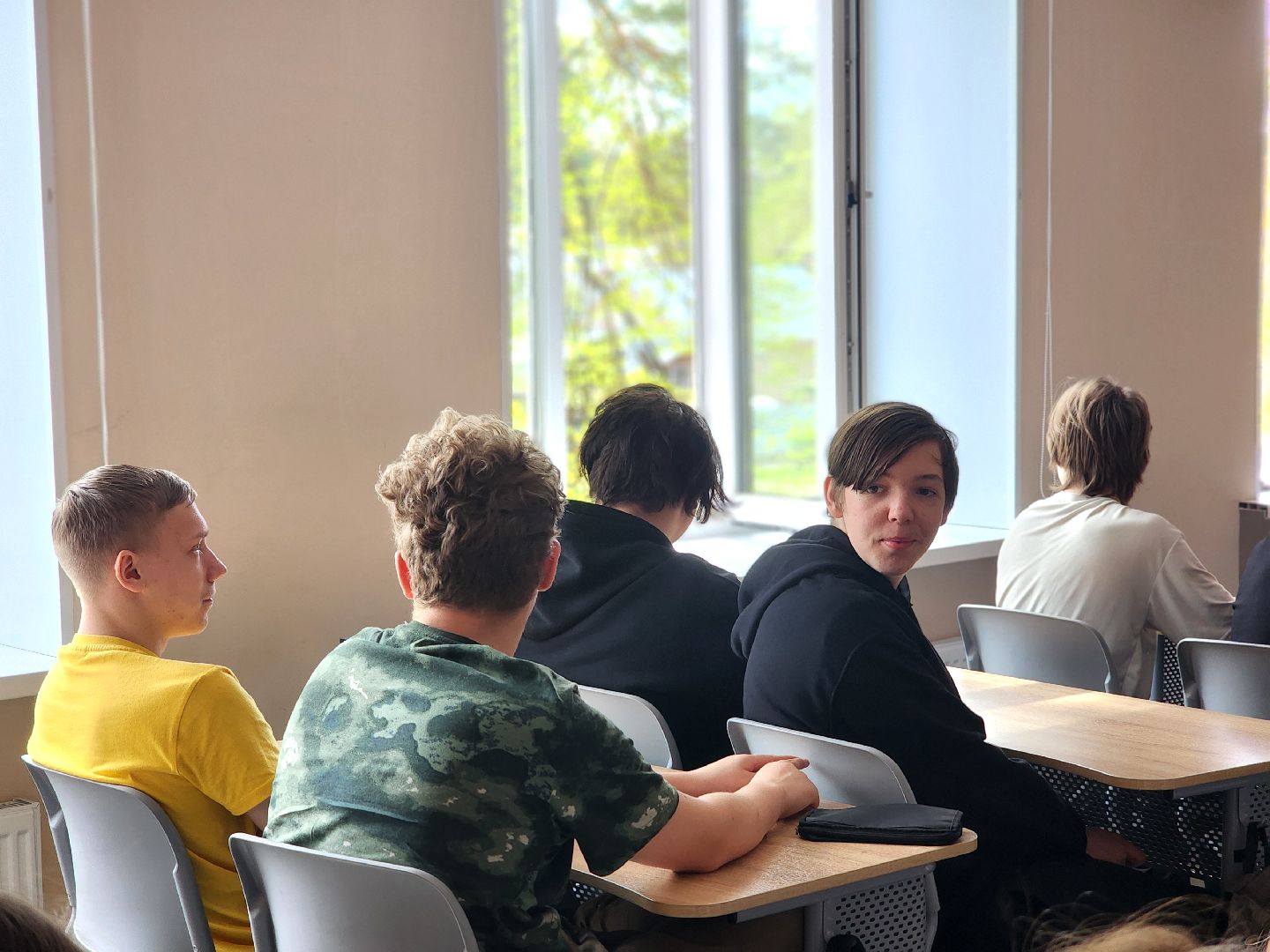 дубна, культура, школа 1 в дубне, поэзия,