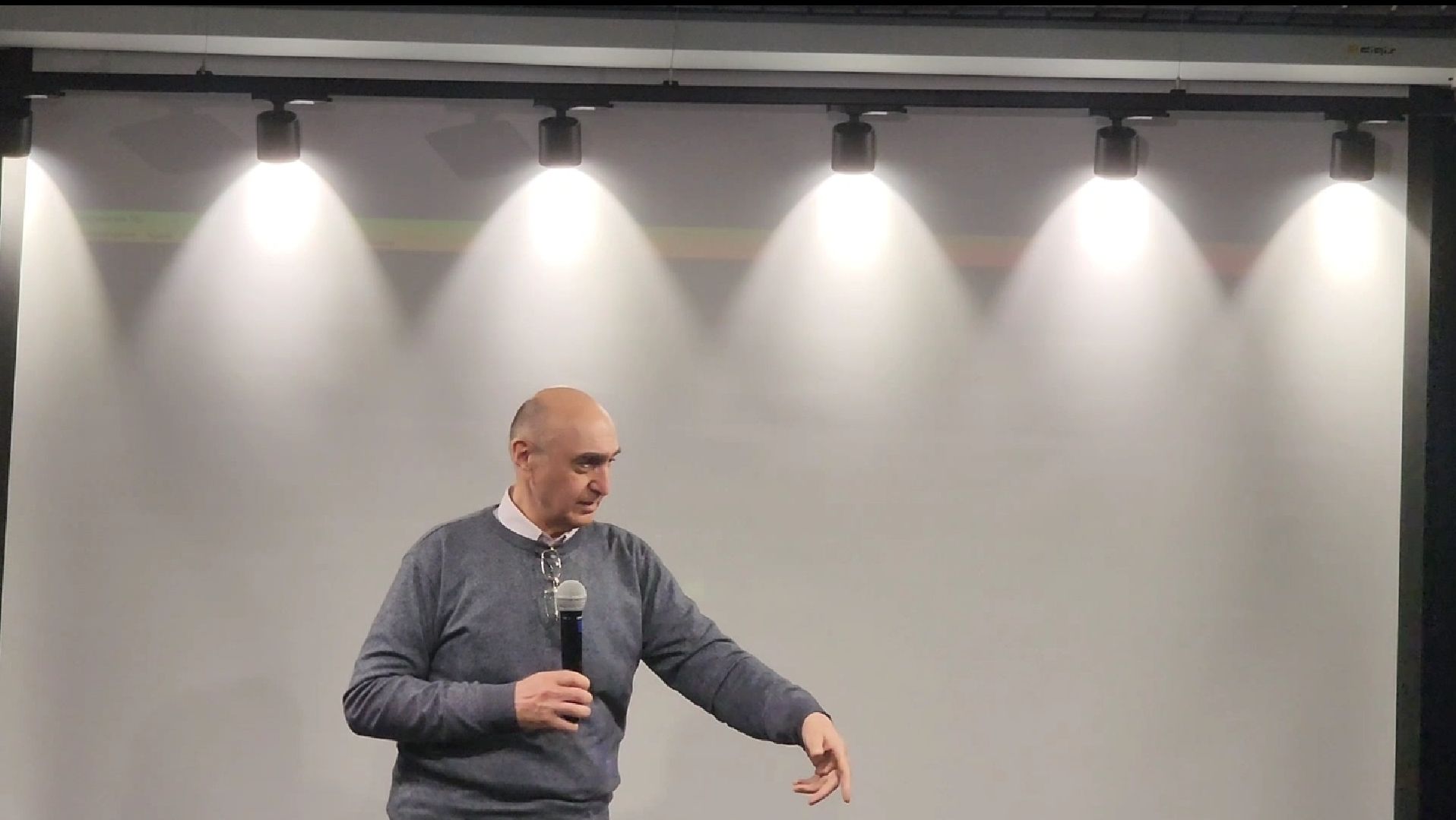 долгопрудный, центральная модельная библиотека, Адам Булгучев, Лаврентий Берия,