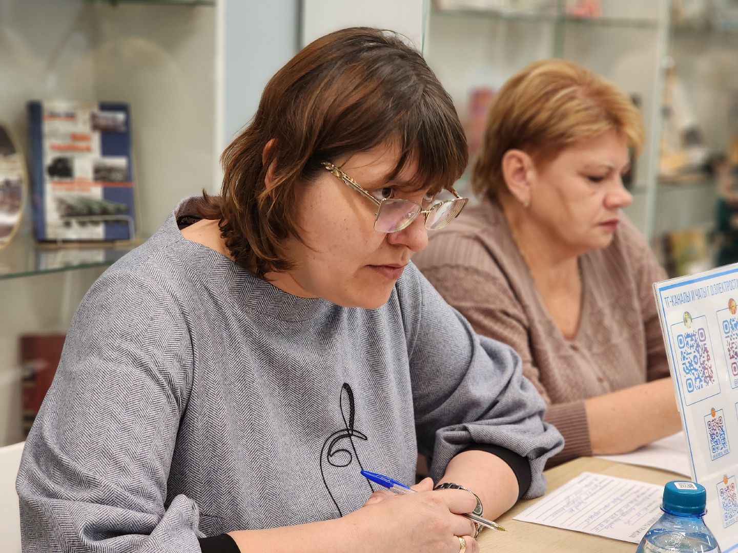 электросталь, жкх, ремонт подъезда, выездная администиация, жители, обращение,