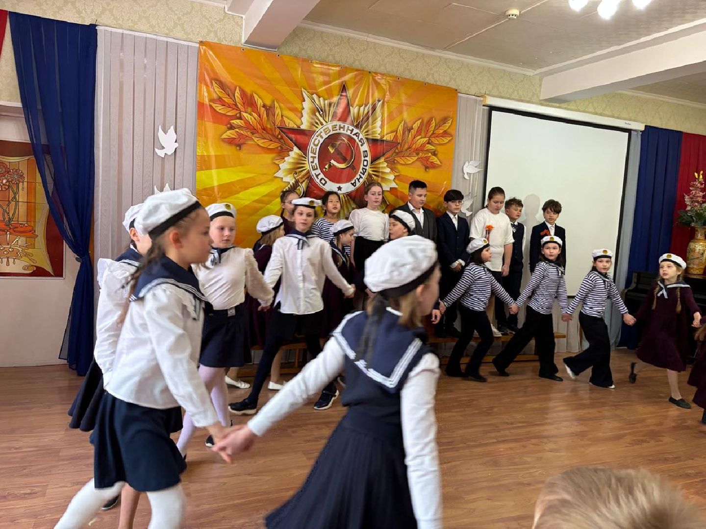 пушкино, лицей, день победы, песни, песни военных лет, хореография, лицеисты, концерт ко дню победы,родители,вертикалки,