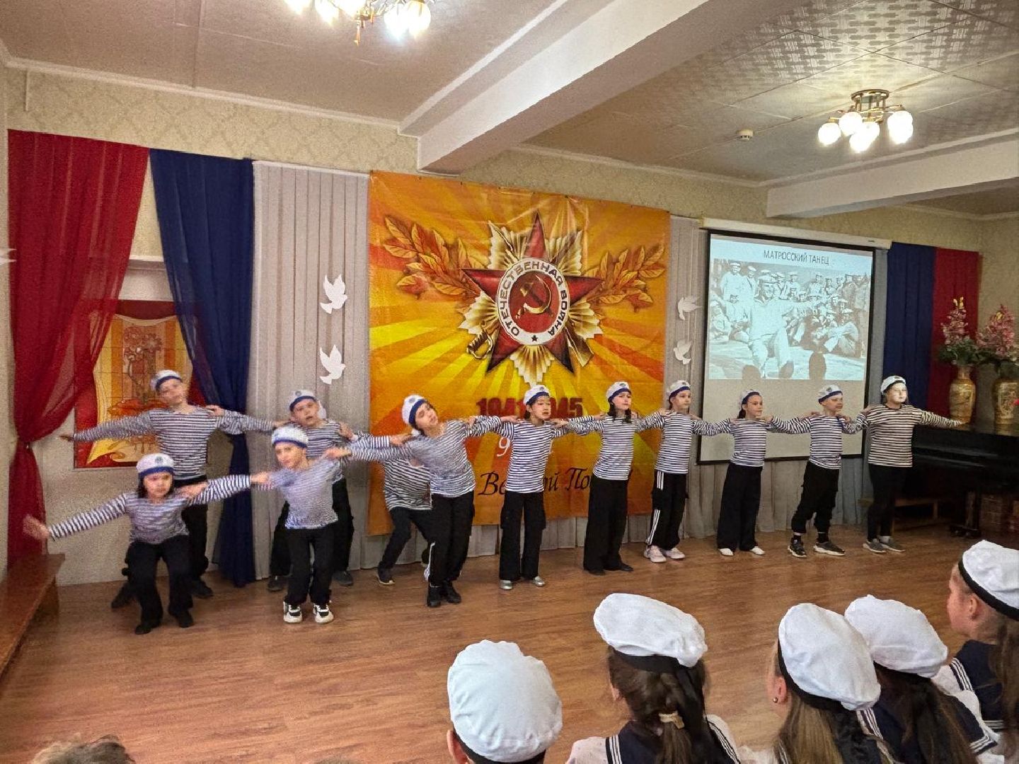 пушкино, лицей, день победы, песни, песни военных лет, хореография, лицеисты, концерт ко дню победы,родители,вертикалки,