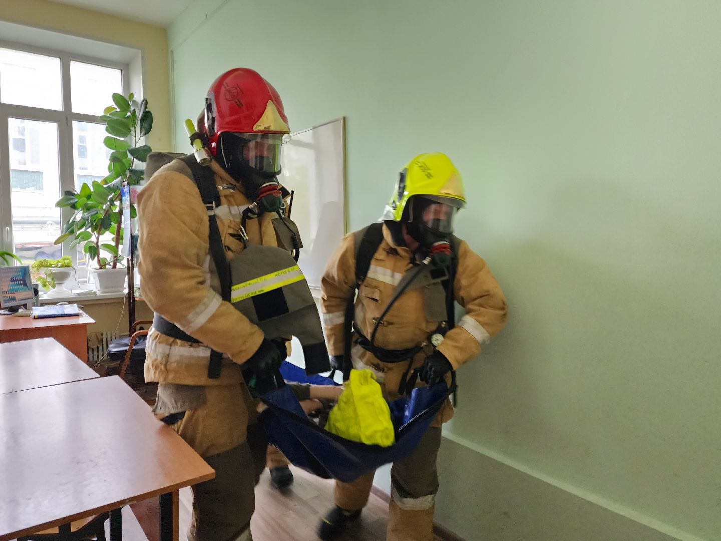 раменское, общество, пожарная безопасность, тренировочная эвакуация в средней школе 22 в дубовой роще,