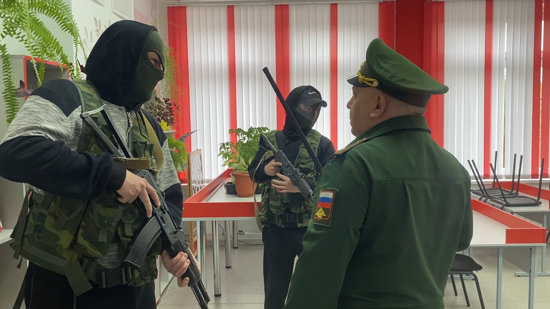 учения в школе, безопасность, антитеррор, антитеррористическая тренировка, школа перспектива власиха,