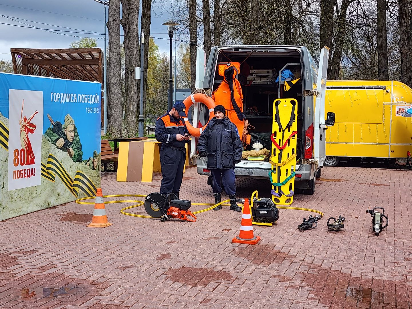 сергиев посад, день пожарной охраны, парк скитские пруды, спасатели, пожарные,
